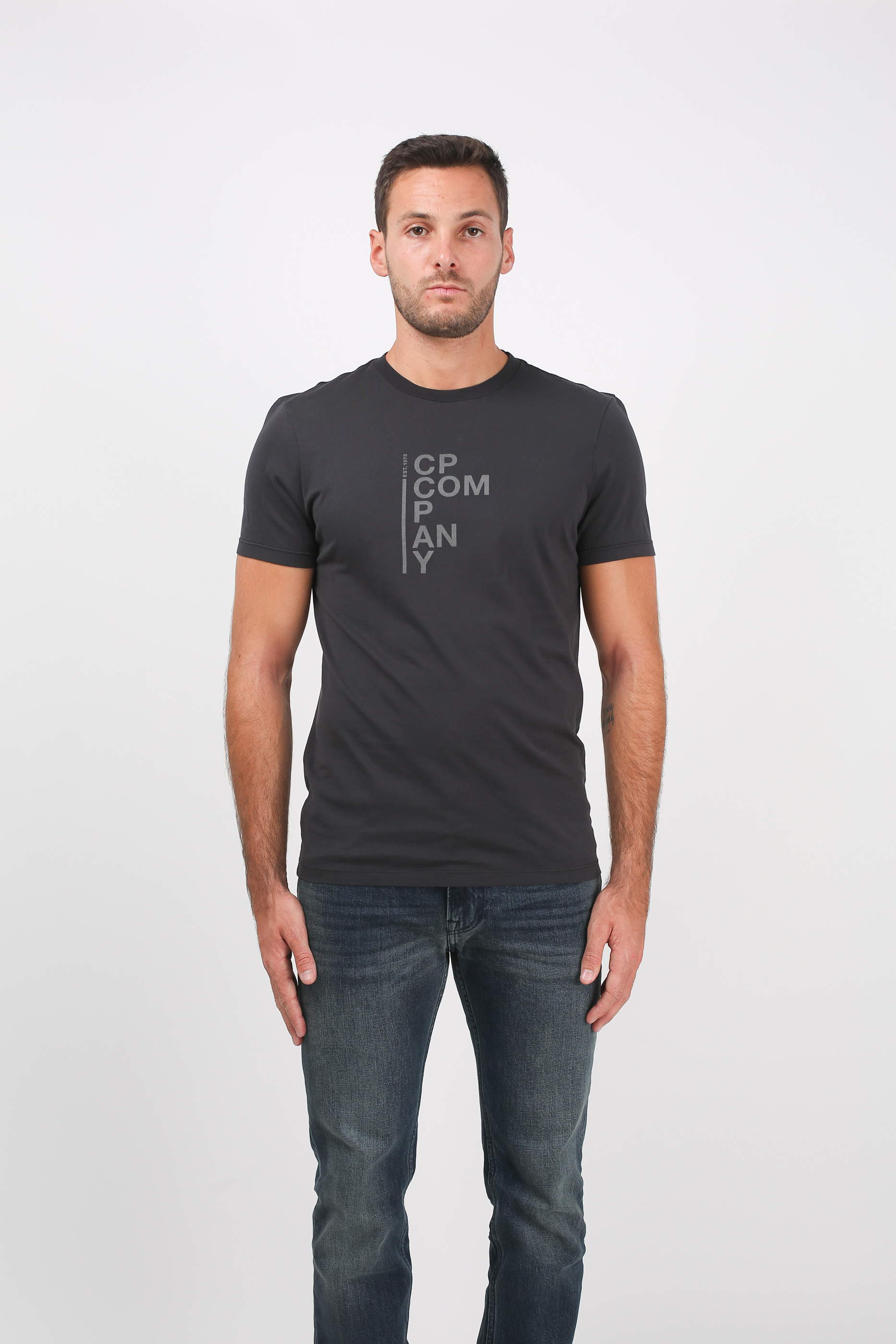 T-SHIRT C.P. COMPANY NOIR S118A 0444G-392