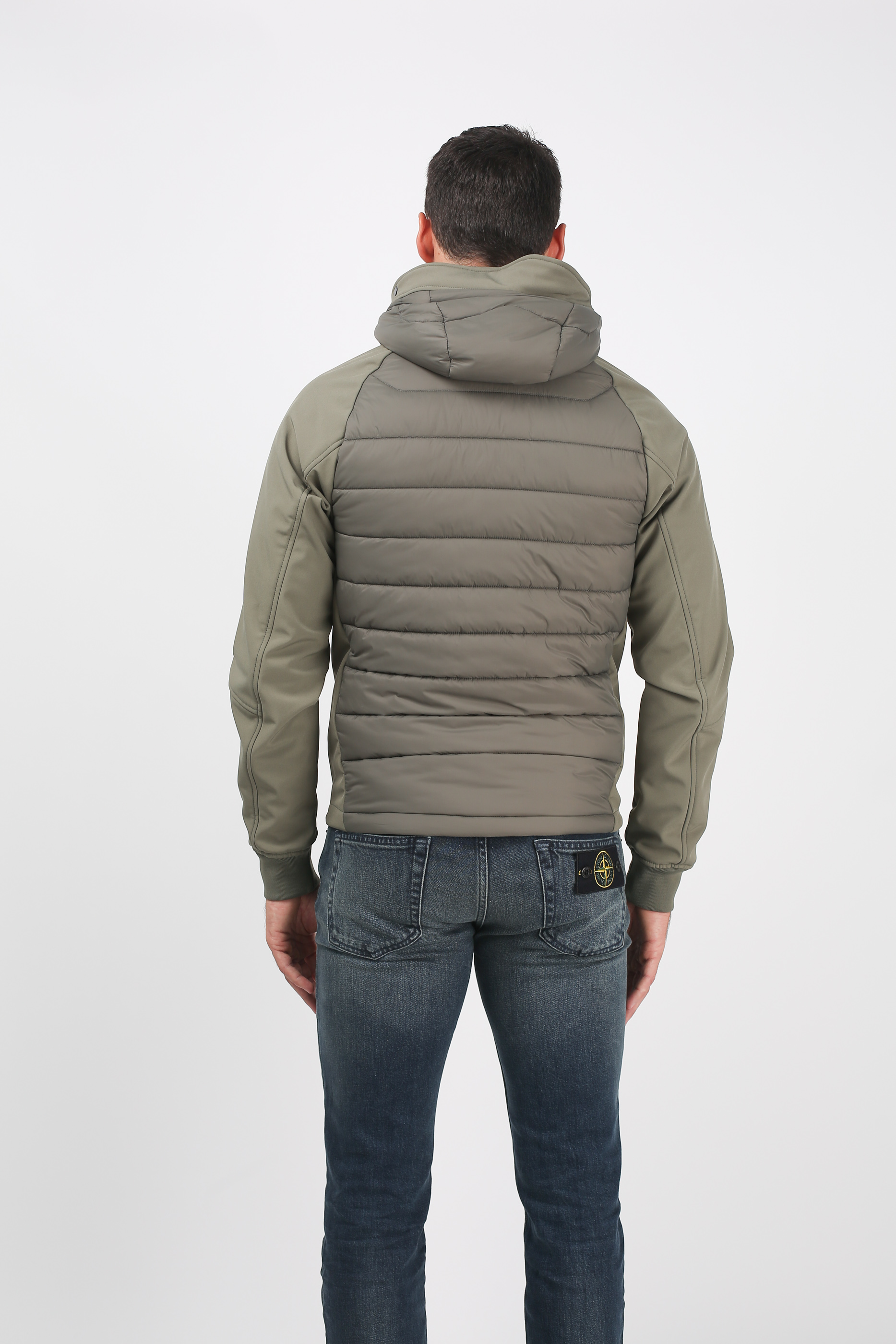 DOUDOUNE C.P. COMPANY VERT OLIVE W009A 5242M-654