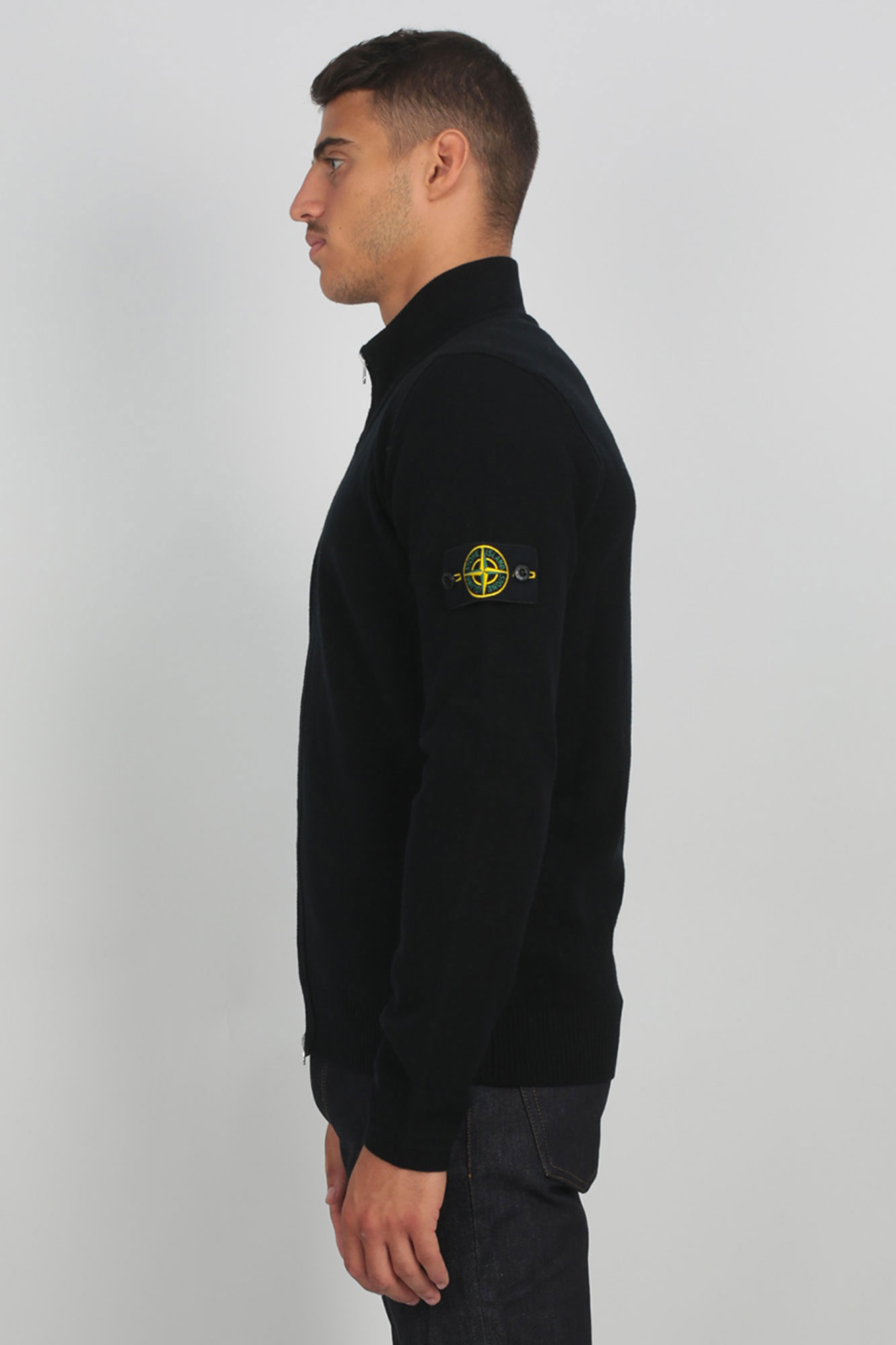 GILET STONE ISLAND NOIR 7115590A1-V0029