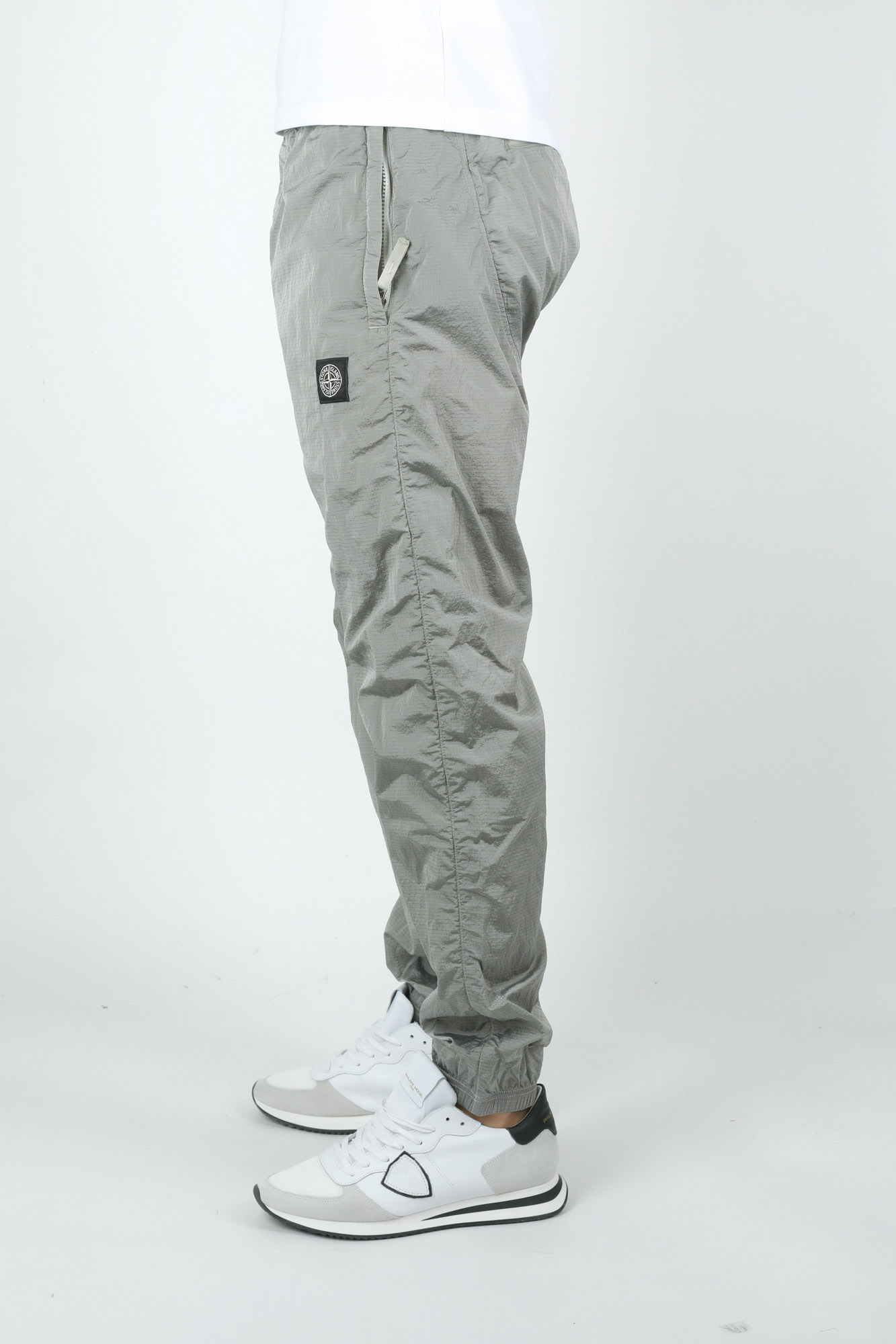 PANTALON DE JOGGING STONE ISLAND GRIS 711563136-V0064