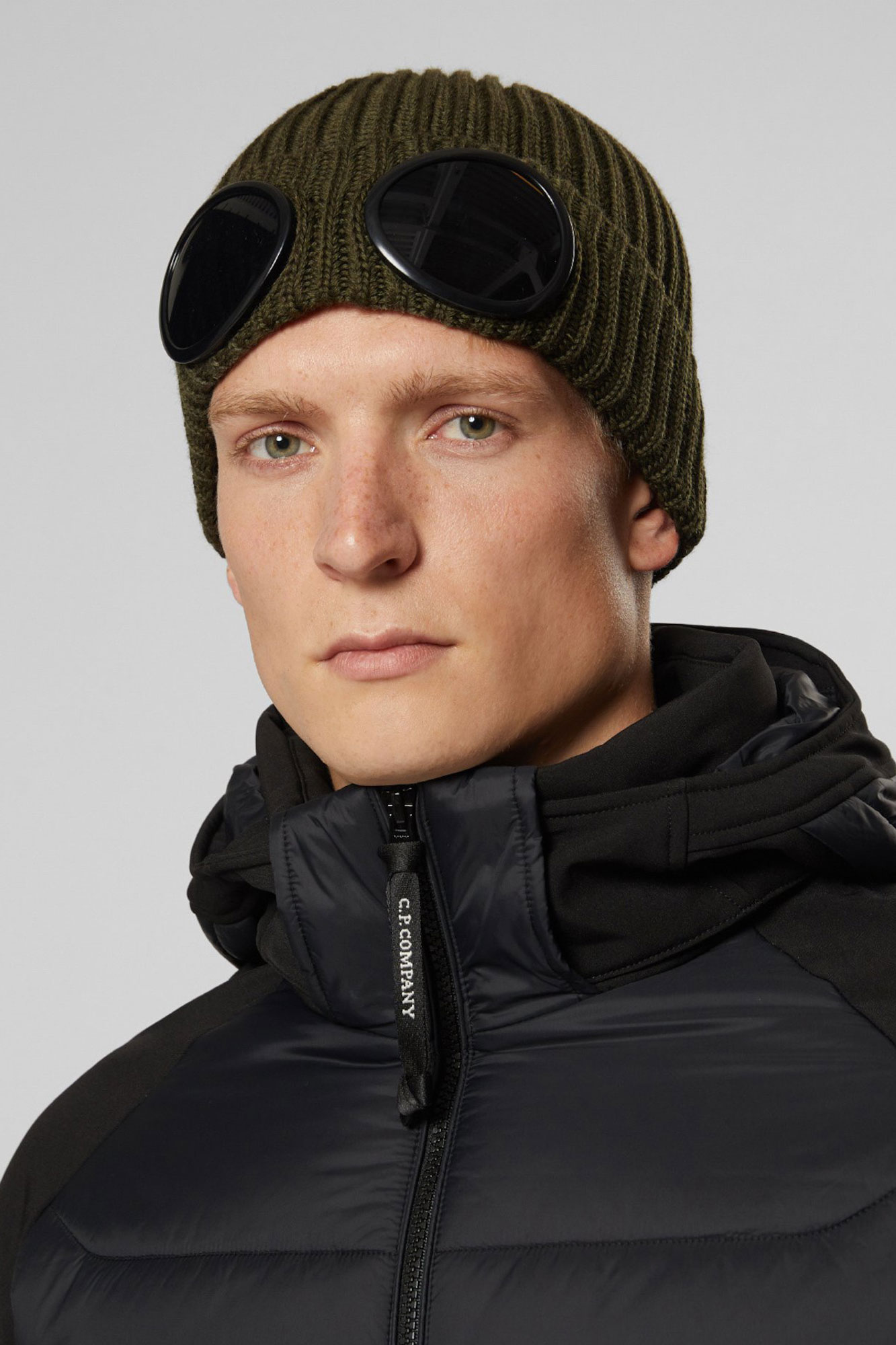 BONNET C.P. COMPANY KAKI C213A-5509A-661