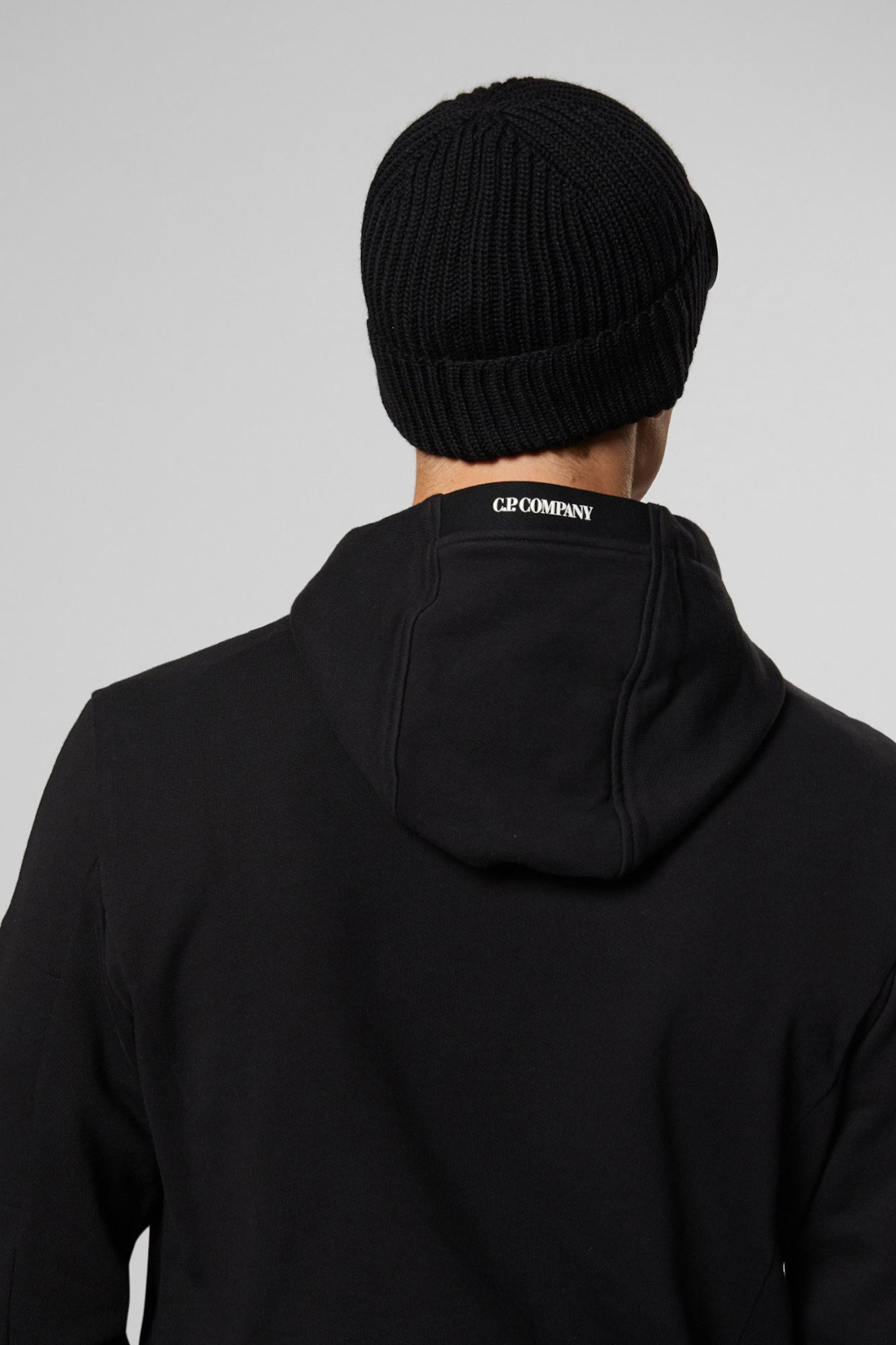 BONNET C.P. COMPANY NOIR C213A-5509A-999