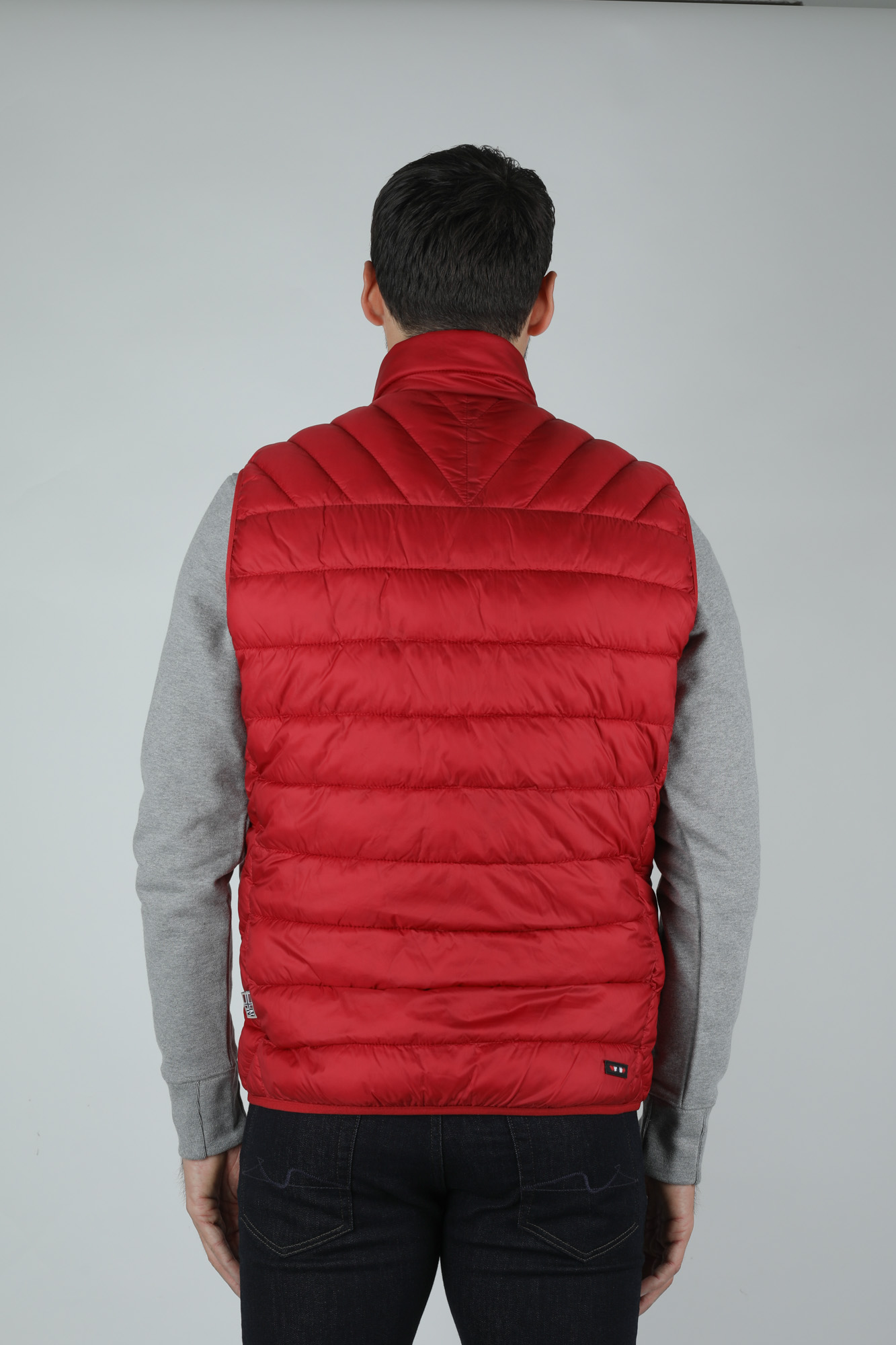 DOUDOUNE SANS MANCHE NAPAPIJRI ROUGE AERONSVEST-RED