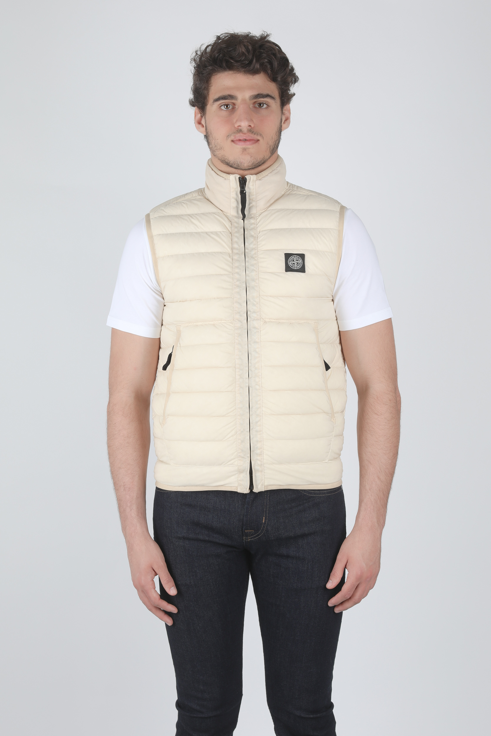 VESTE STONE ISLAND SANS MANCHE 7215G0125-V0090,VESTE STONE ISLAND SANS MANCHE 7215G0125-V0090,VESTE STONE ISLAND SANS MANCHE 7215G0125-V0090