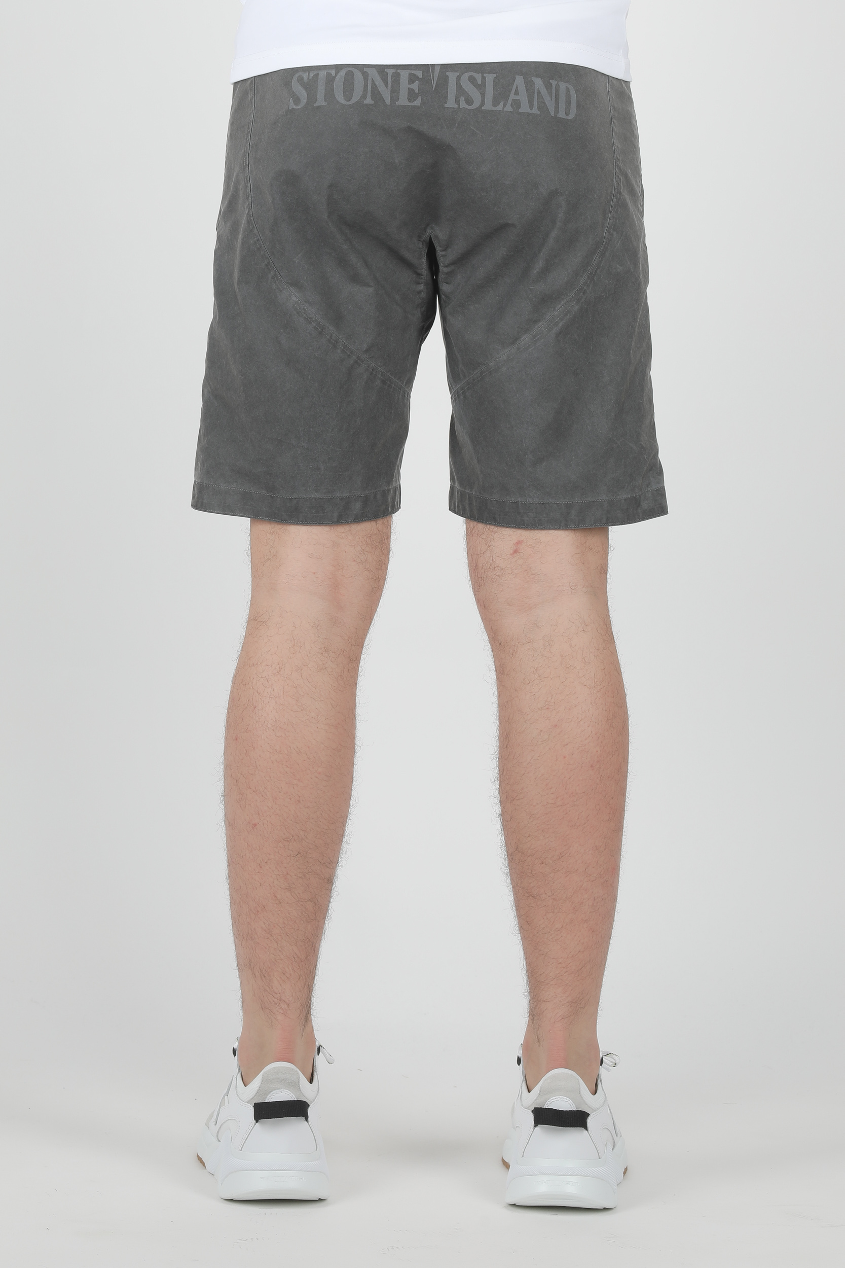 SHORT STONE ISLAND REFLECTIVE GRIS 7215L0299-V0060