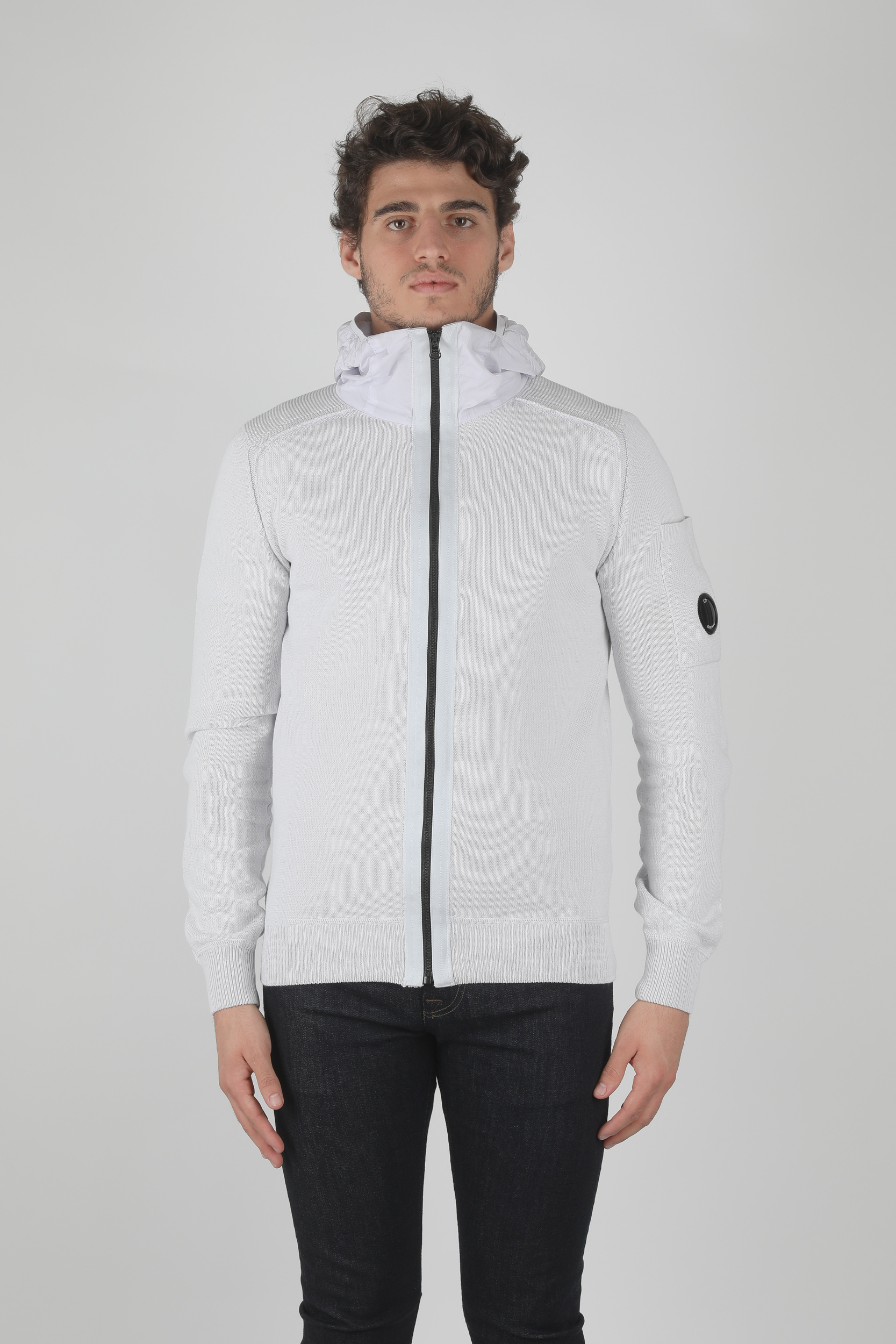 GILET CP COMPANY GRIS N112A-5367M-817,GILET CP COMPANY GRIS N112A-5367M-817,GILET CP COMPANY GRIS N112A-5367M-817