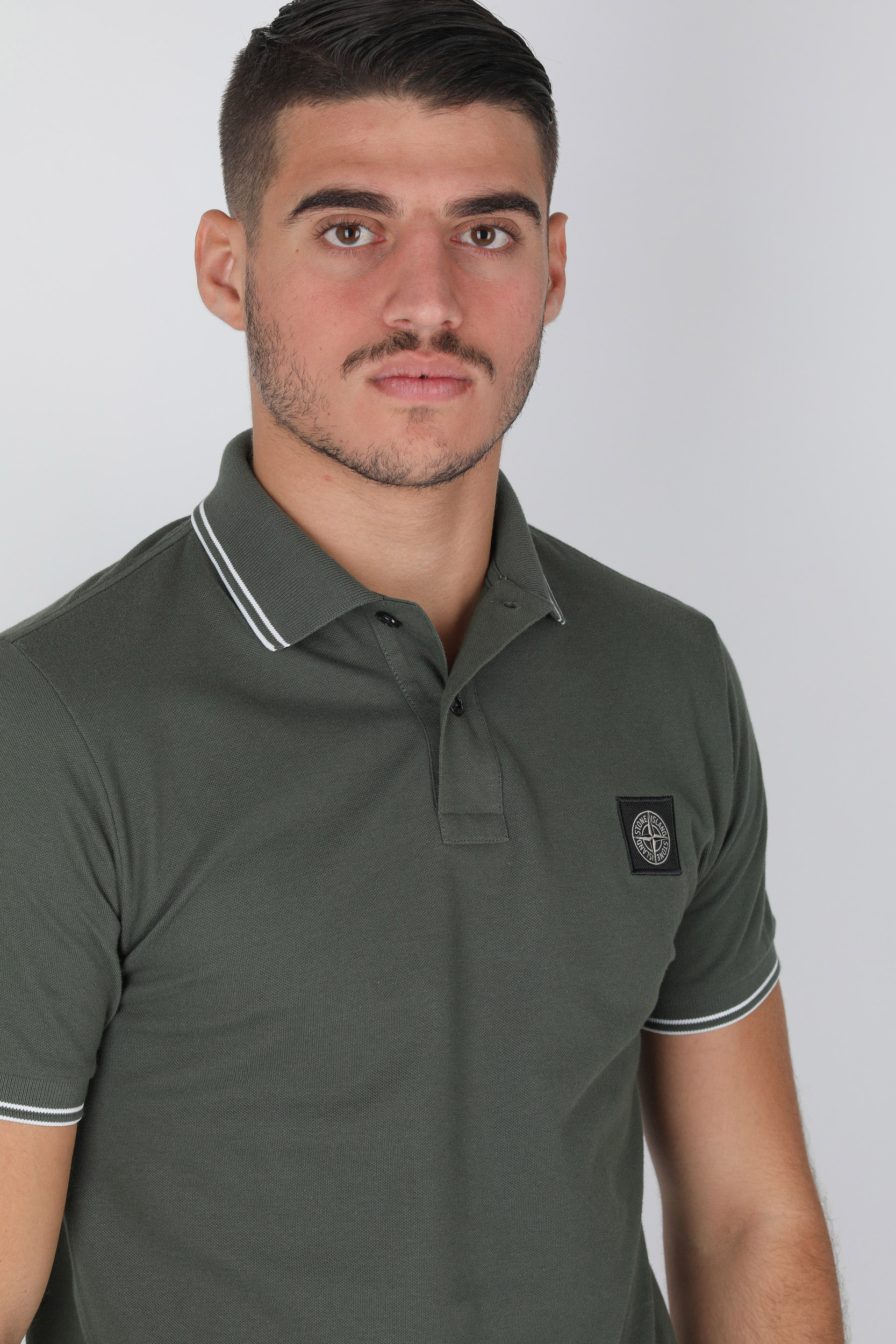 POLO STONE ISLAND KAKI 731522S18-V0059