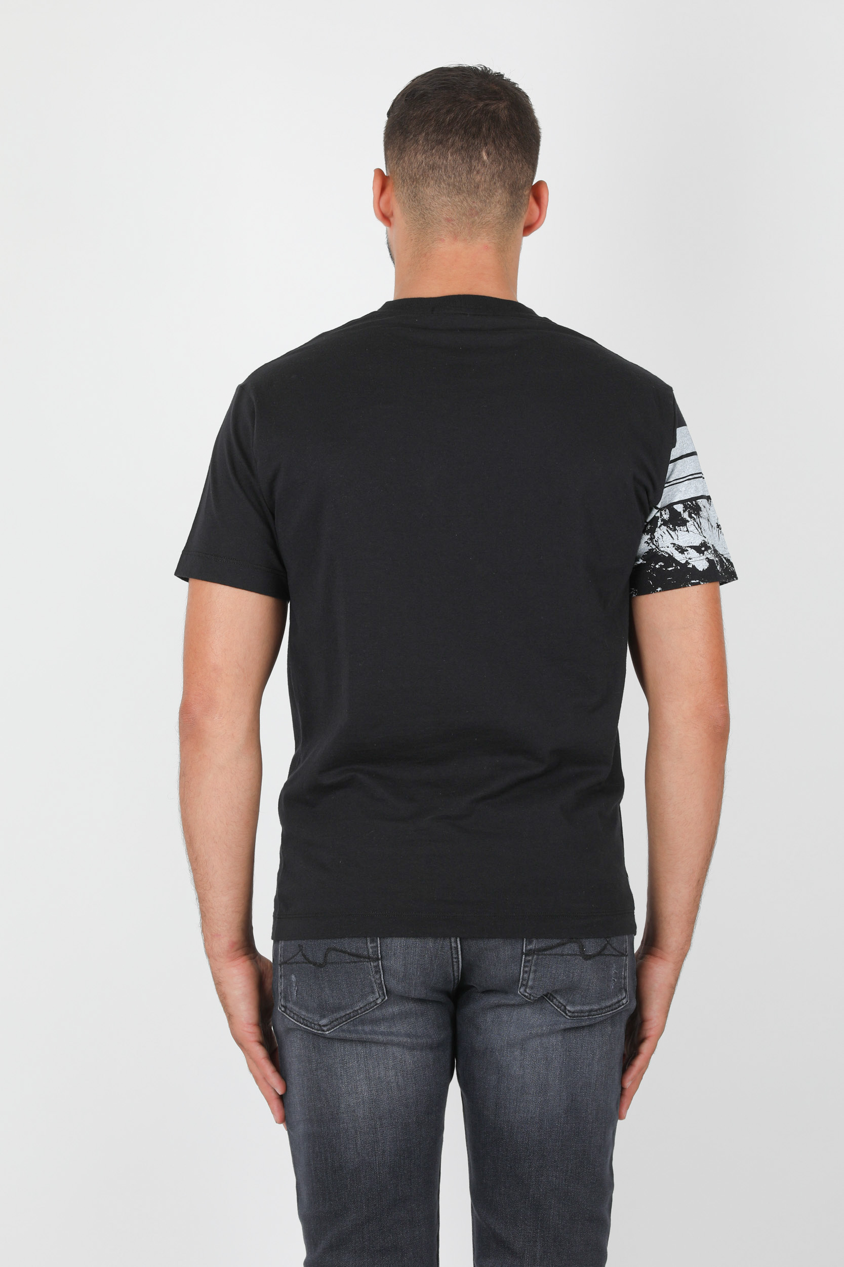 T-SHIRT STONE ISLAND NOIR 73152NS87-V0029