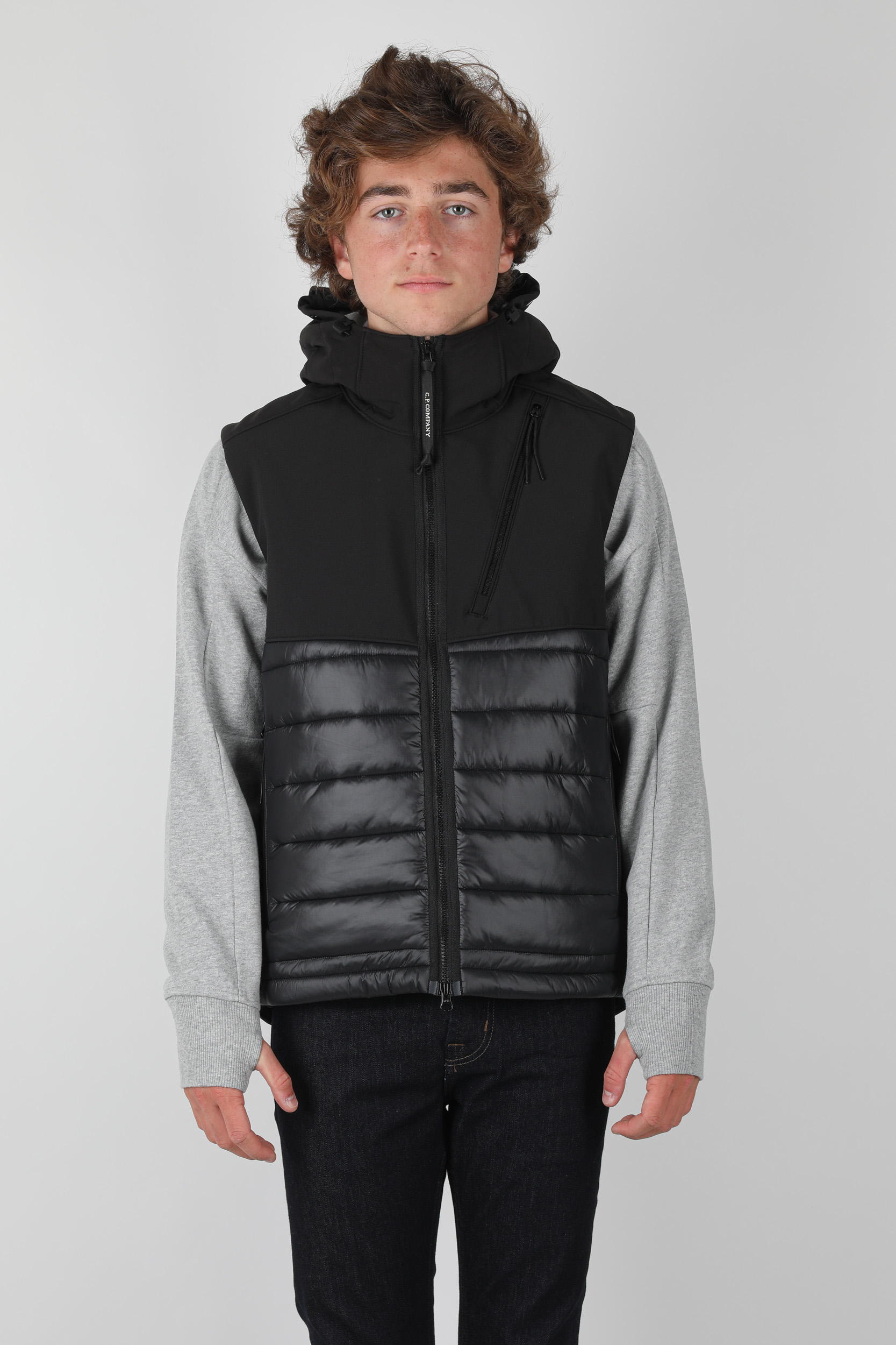 BLOUSON SANS MANCHES C.P COMPANY NOIR W050A-999,BLOUSON SANS MANCHES C.P COMPANY NOIR W050A-999,BLOUSON SANS MANCHES C.P COMPANY NOIR W050A-999