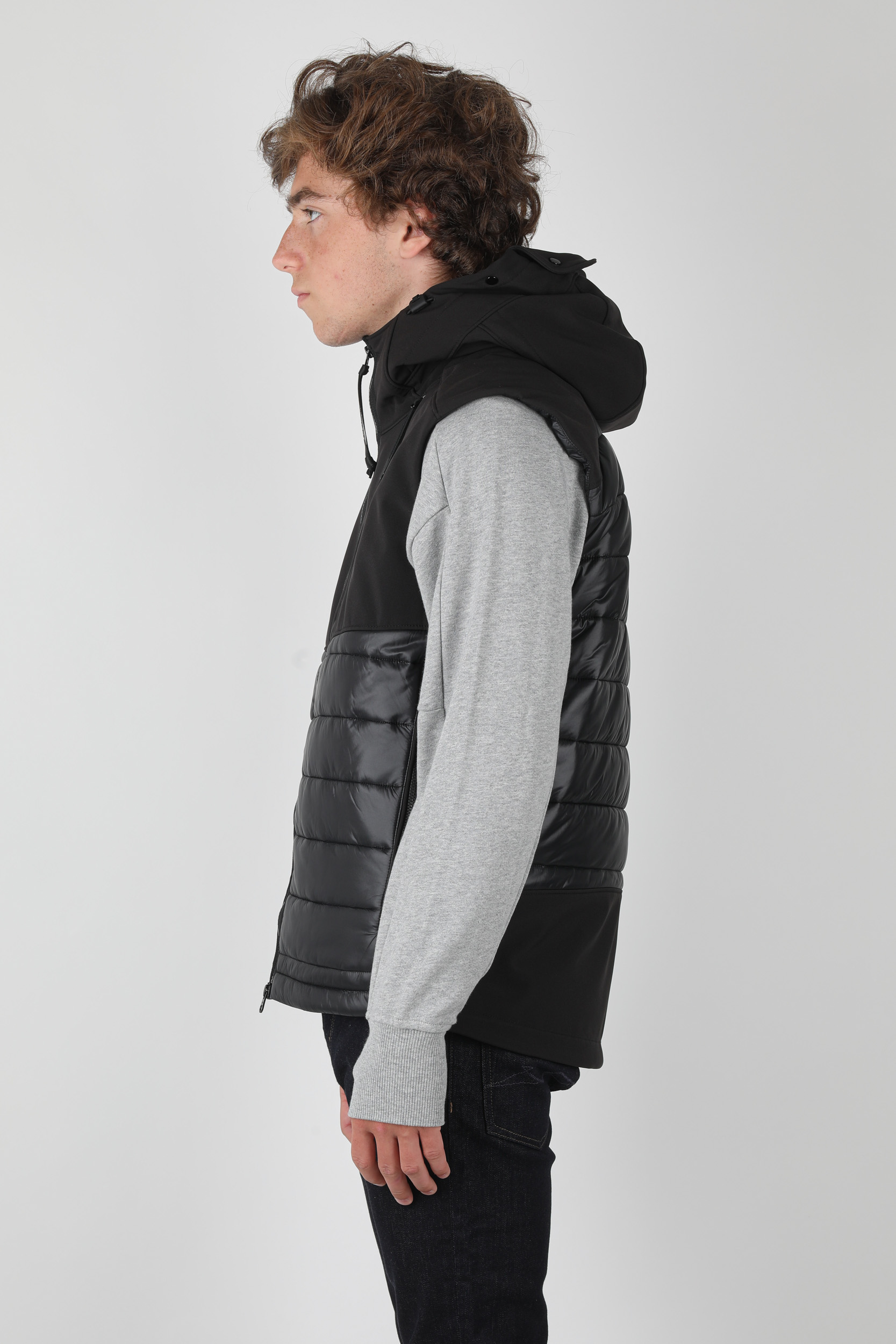 BLOUSON SANS MANCHES C.P COMPANY NOIR W050A-999