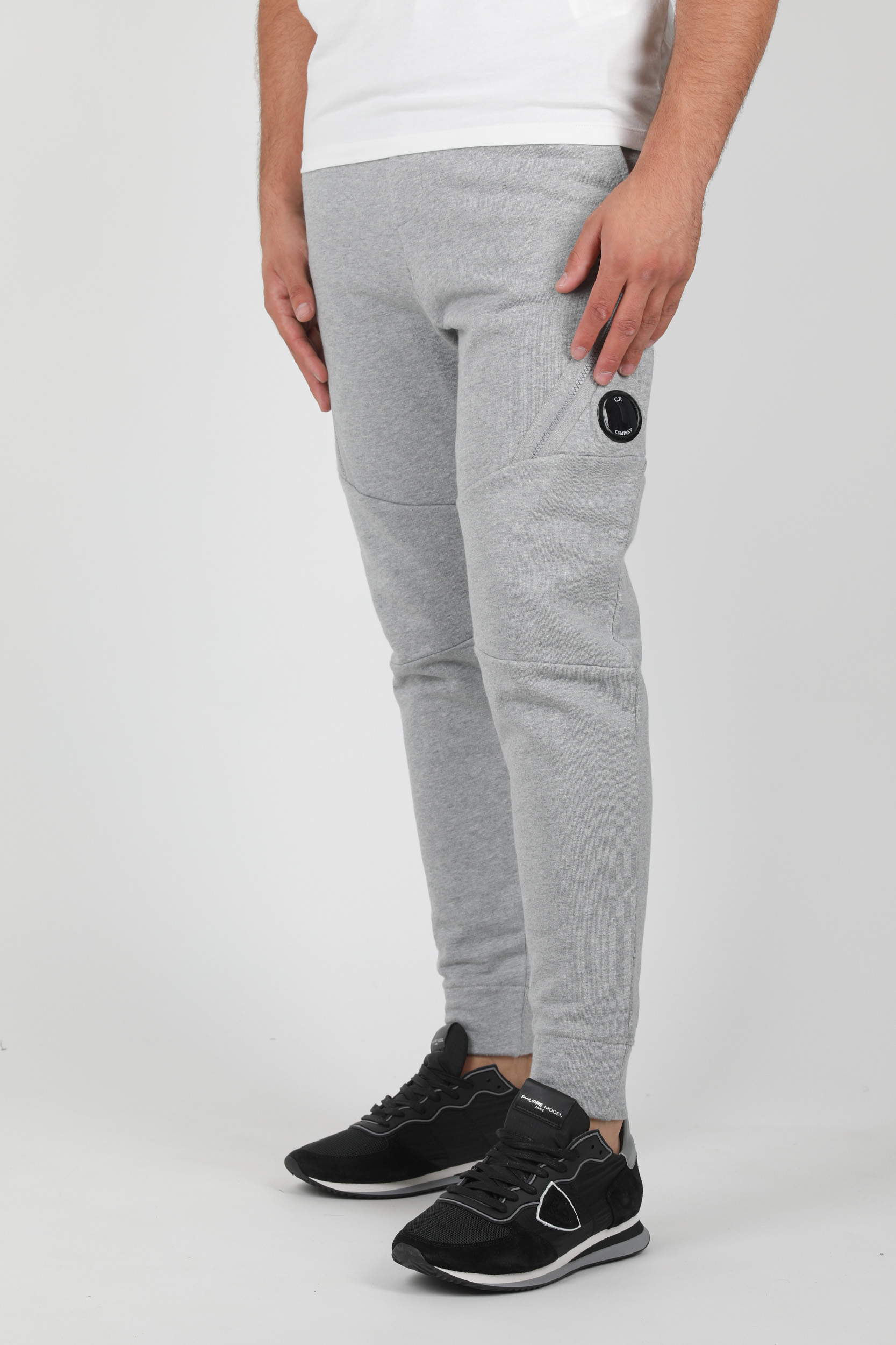 BAS DE SURVETEMENT C.P COMPANY GRIS P029A-M93