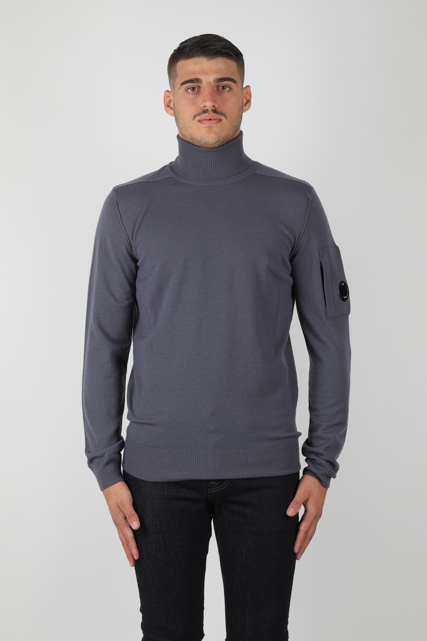 PULL COL ROULE C.P COMPANY BLEU GRIS N101A-884,PULL COL ROULE C.P COMPANY BLEU GRIS N101A-884,PULL COL ROULE C.P COMPANY BLEU GRIS N101A-884