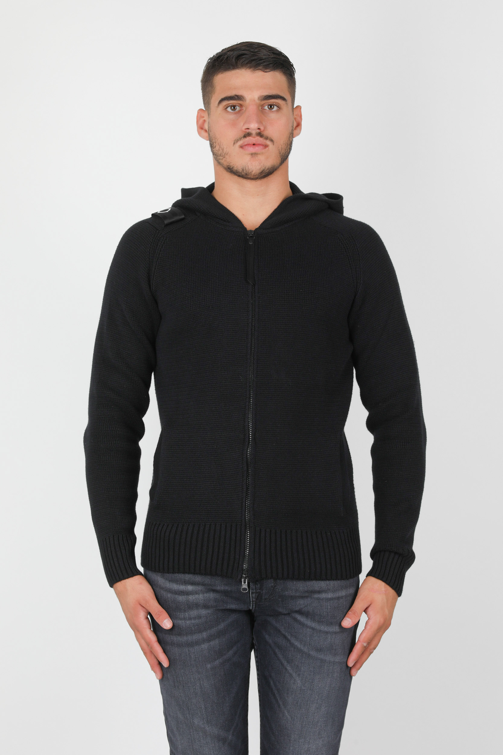 GILET MASTRUM NOIR 5321-M000,GILET MASTRUM NOIR 5321-M000,GILET MASTRUM NOIR 5321-M000