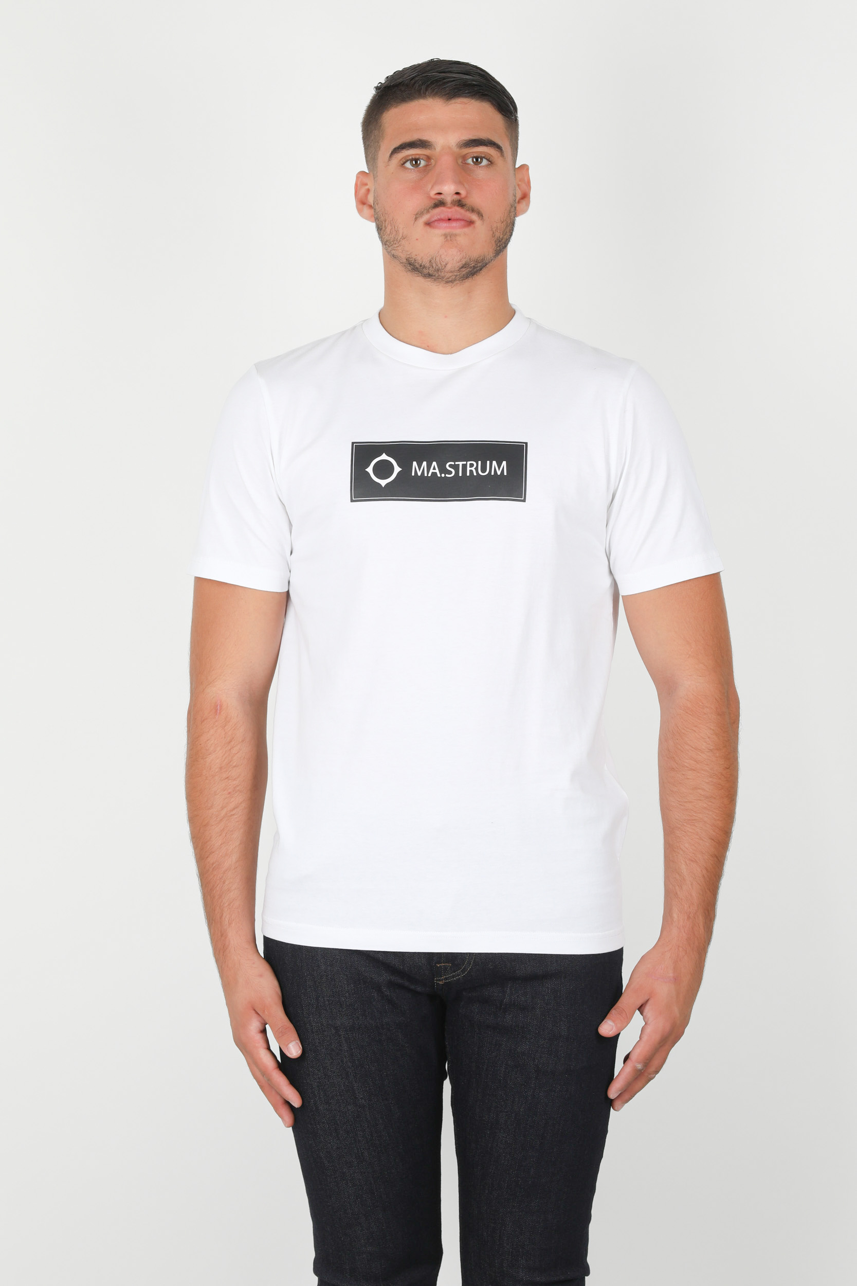 T-SHIRT MASTRUM BLANC 8334-M100,T-SHIRT MASTRUM BLANC 8334-M100,T-SHIRT MASTRUM BLANC 8334-M100