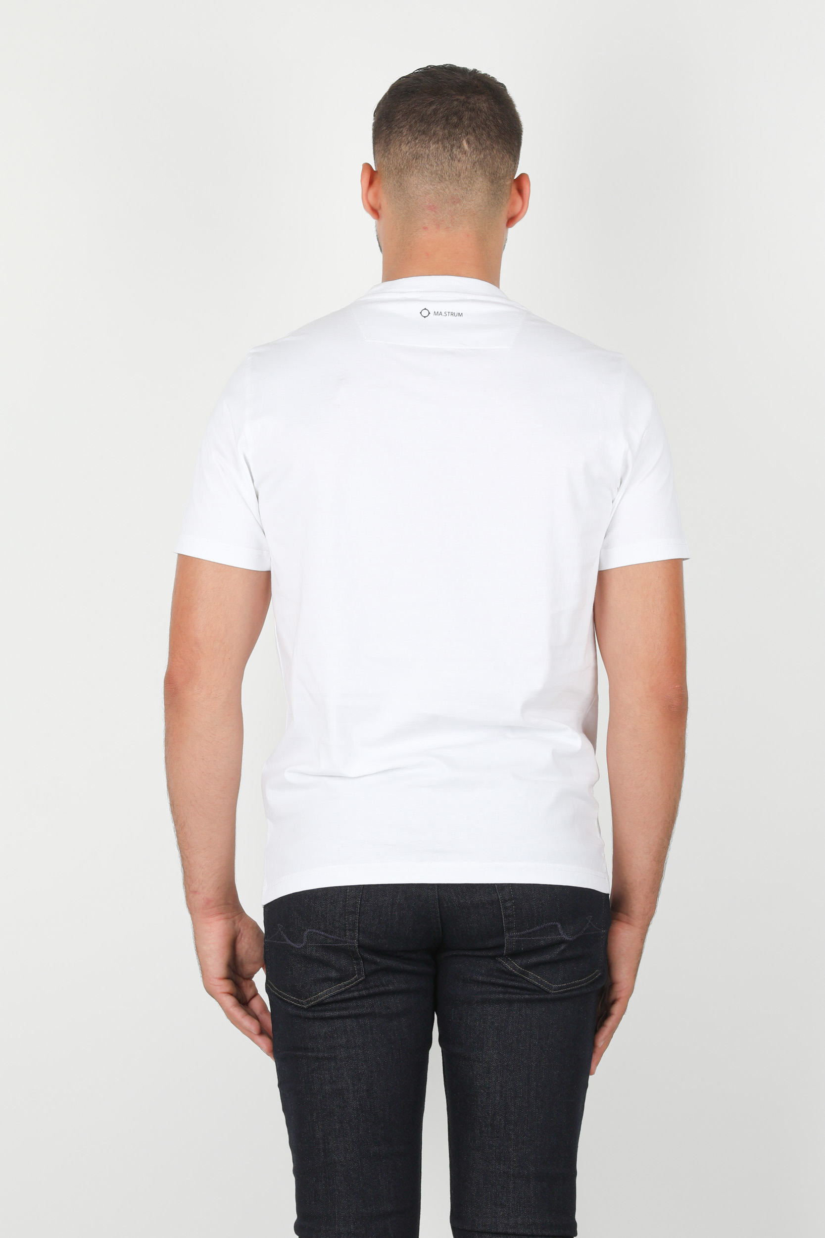 T-SHIRT MASTRUM BLANC 8334-M100