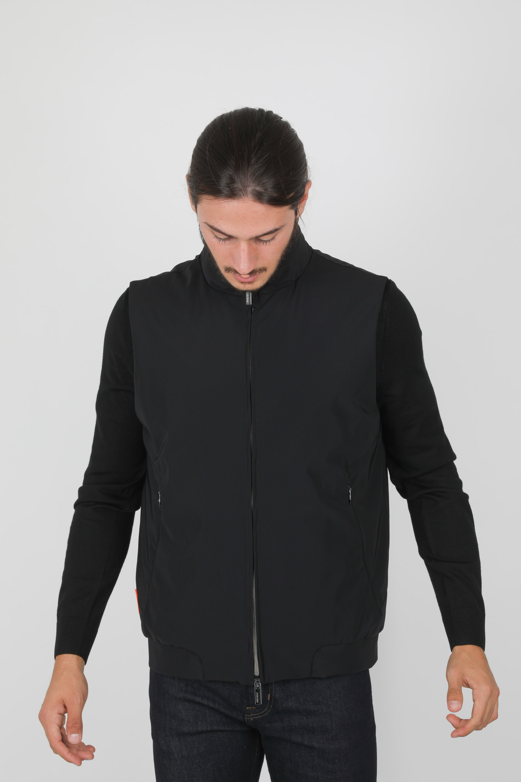 VESTE SANS MANCHES RRD NOIR W20075-10