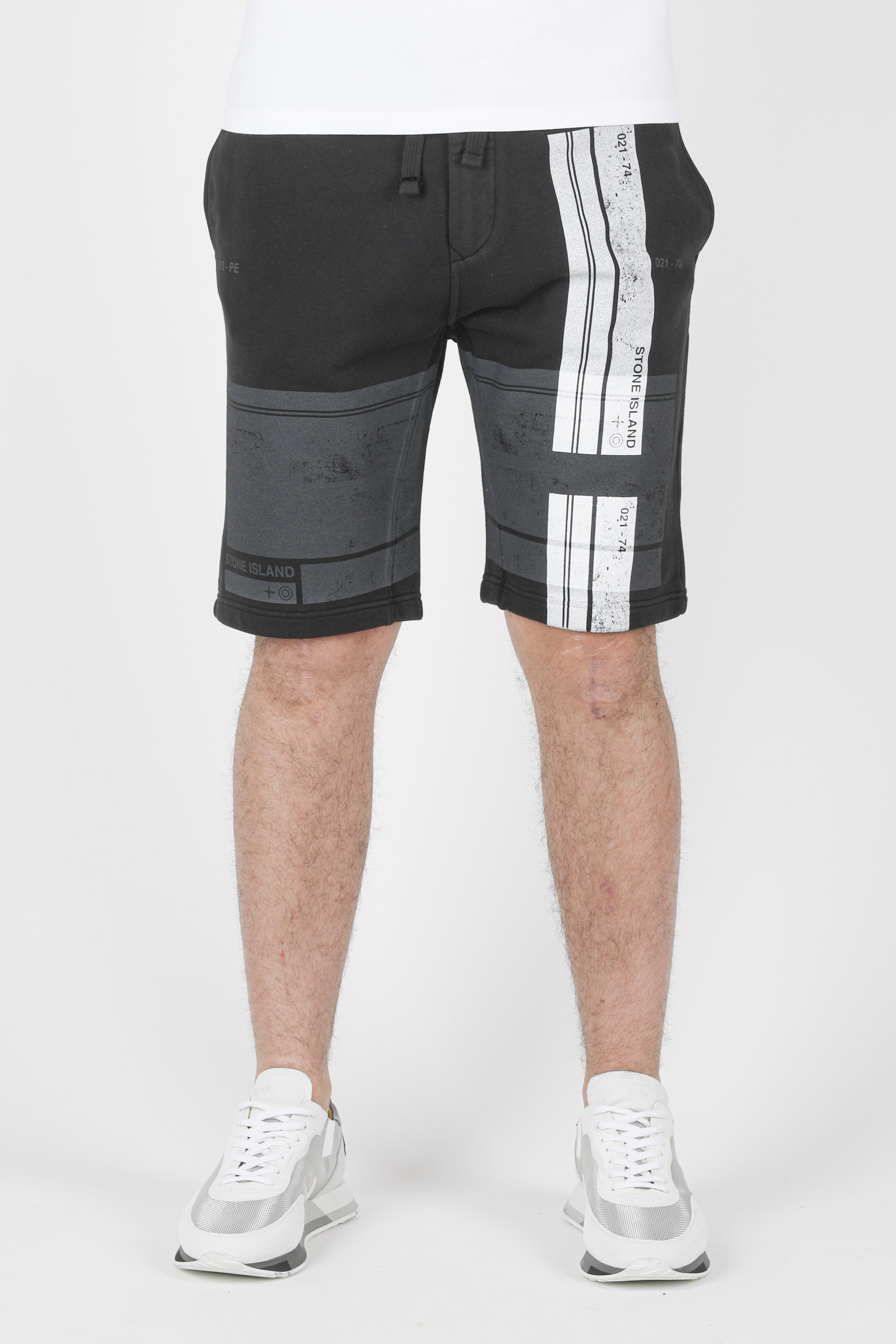 SHORT STONE ISLAND NOIR A IMPRIME 741566596-V0029