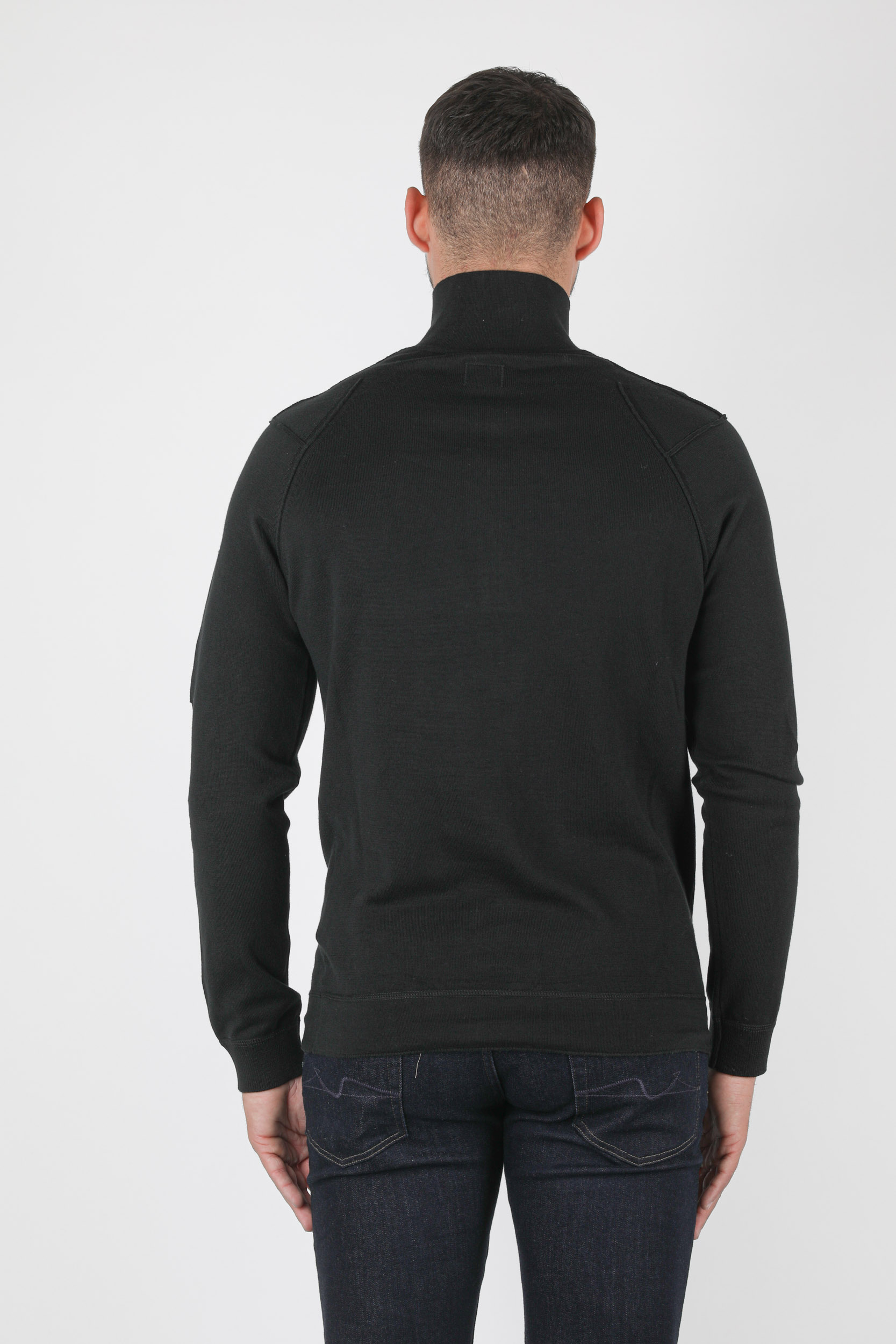 PULL C.P COMPANY COL CAMIONNEUR NOIR N142A-999