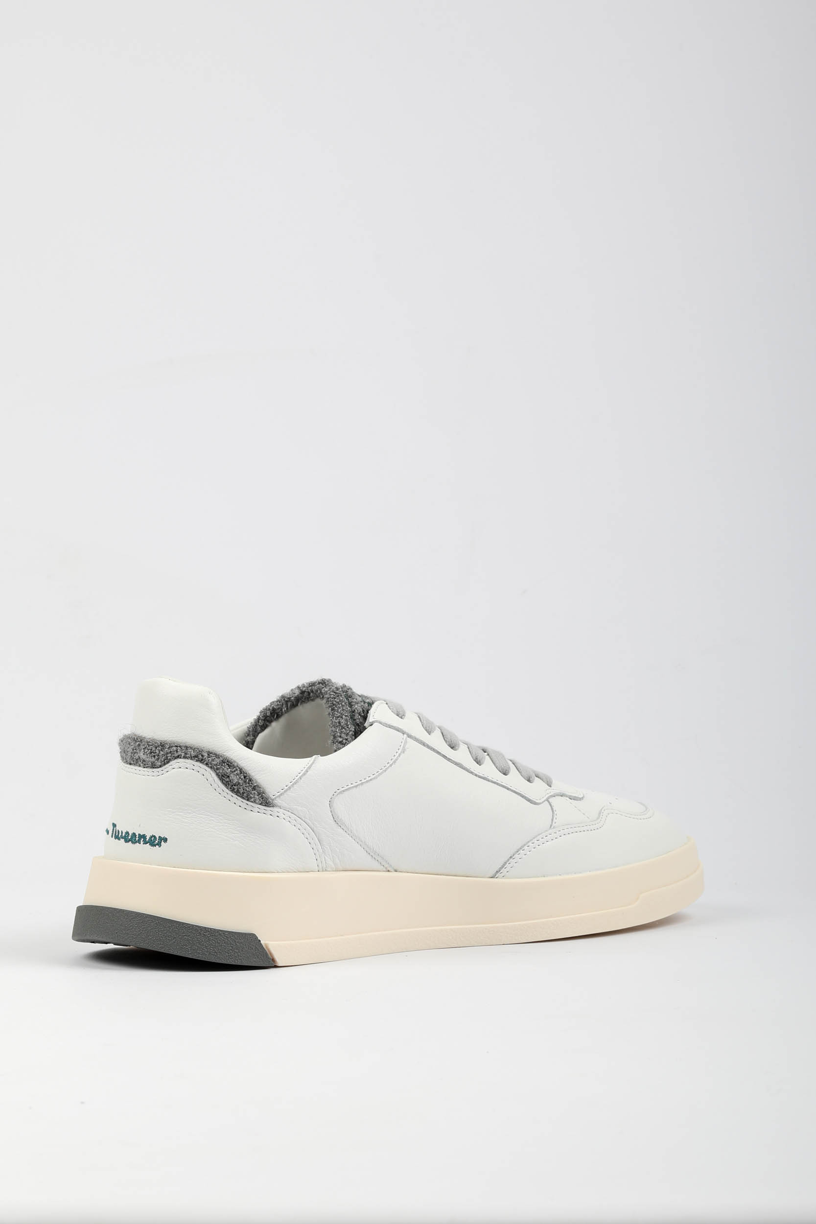 BASKETS GHOUD BLANCHES ET GRISES TWLM-CS21