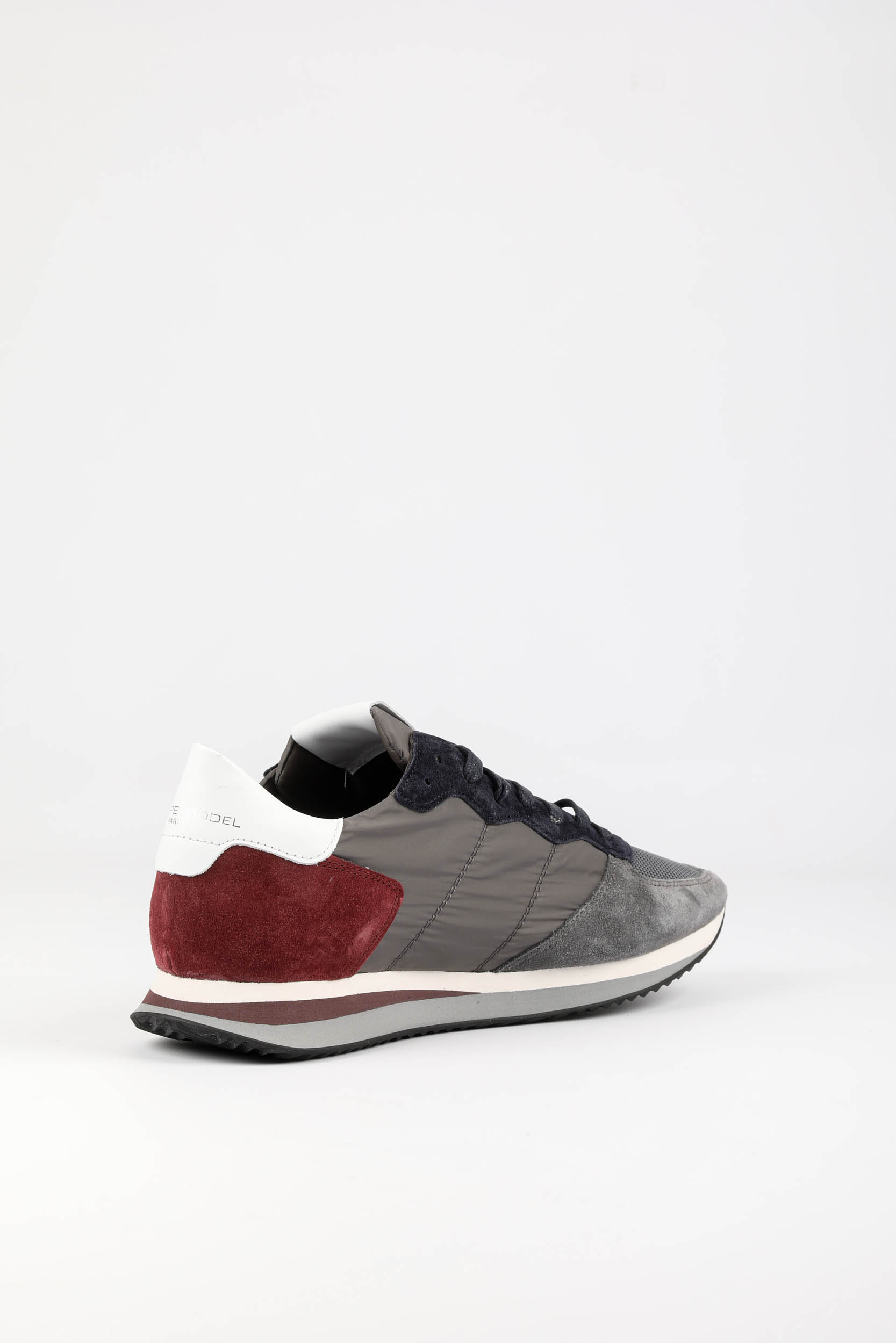 BASKETS PHILIPPE MODEL RUNNING GRISES TZLU-W053