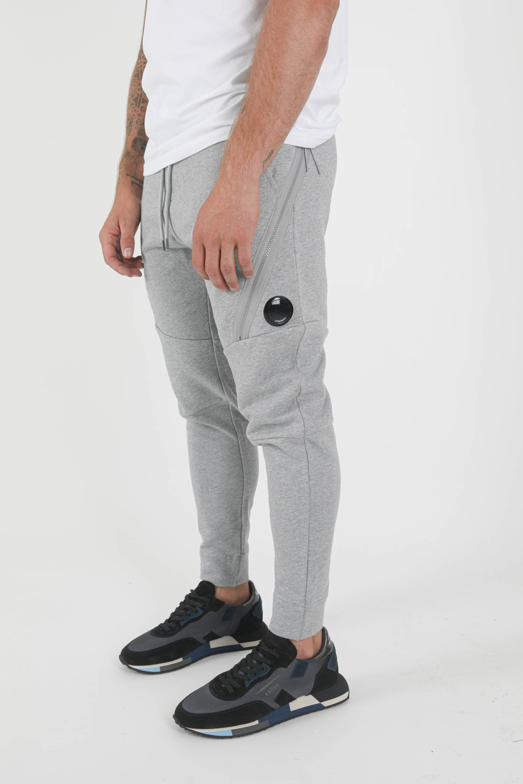 BAS DE JOGGING C.P COMPANY ZIPPE GRIS P061A-M93