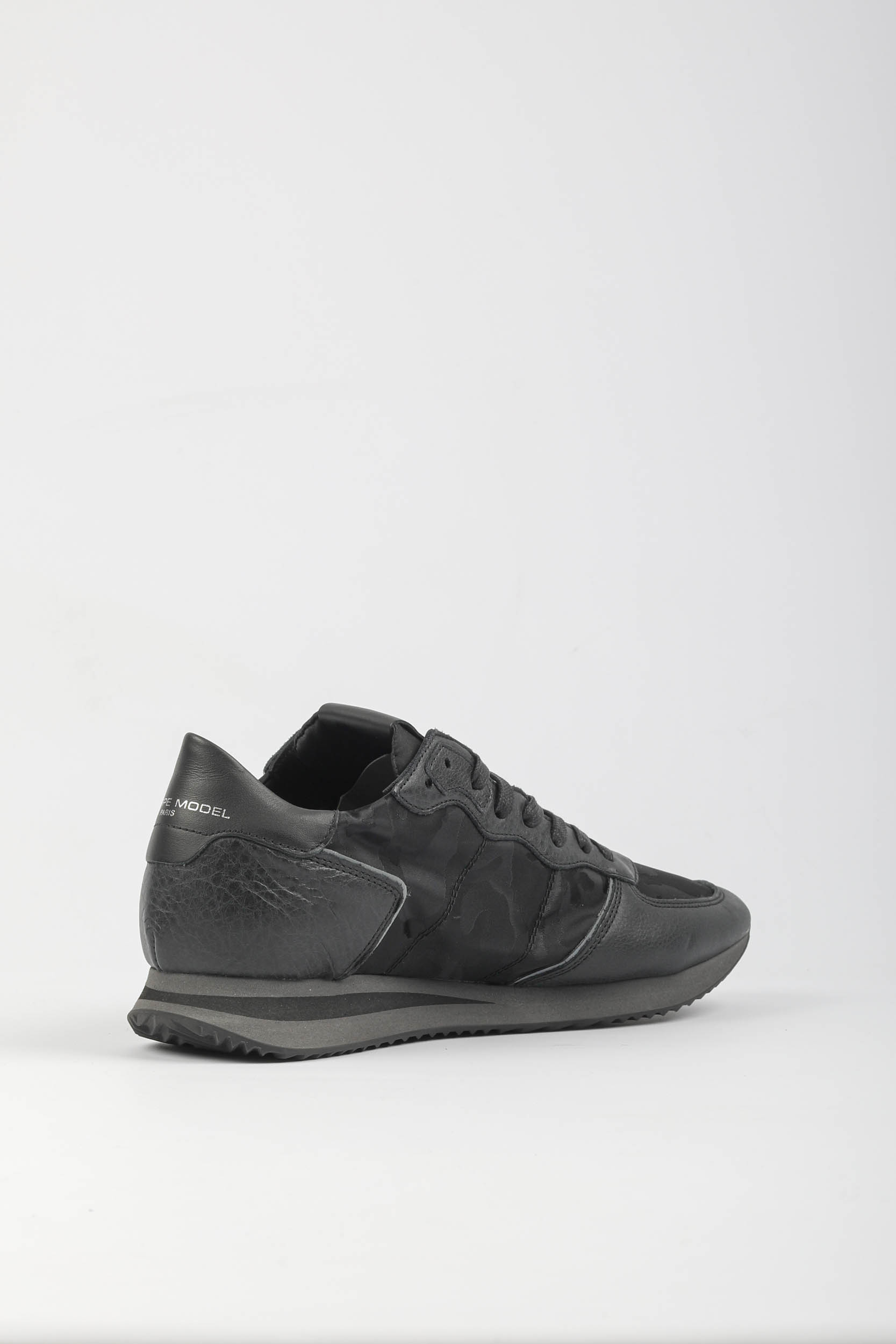 BASKETS PHILIPPE MOMDEL CUIR NOIR CAMOUFLAGE TZLU-CI02