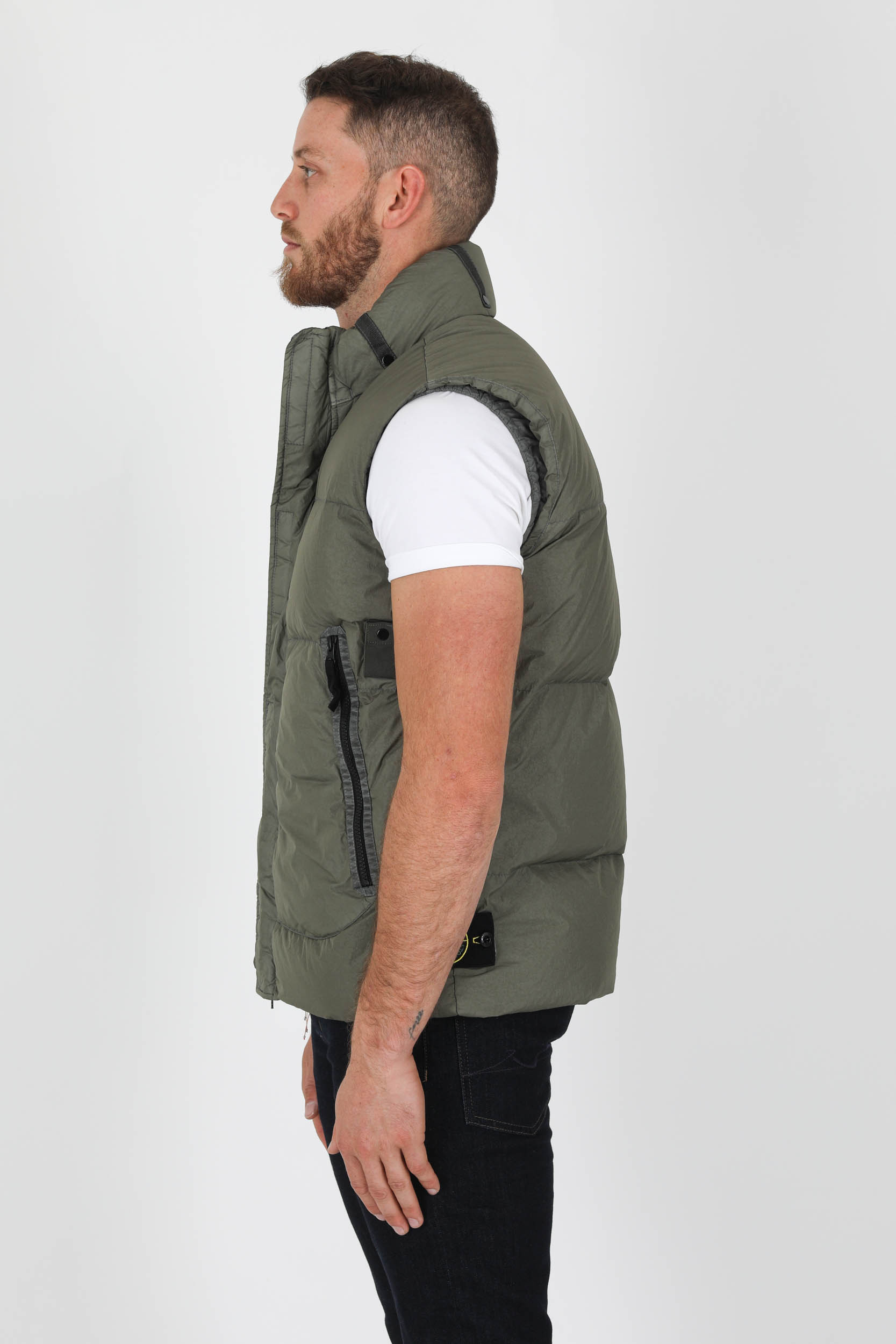 DOUDUONE SANS MANCHES STONE ISLAND KAKI 7515G0123-V0055