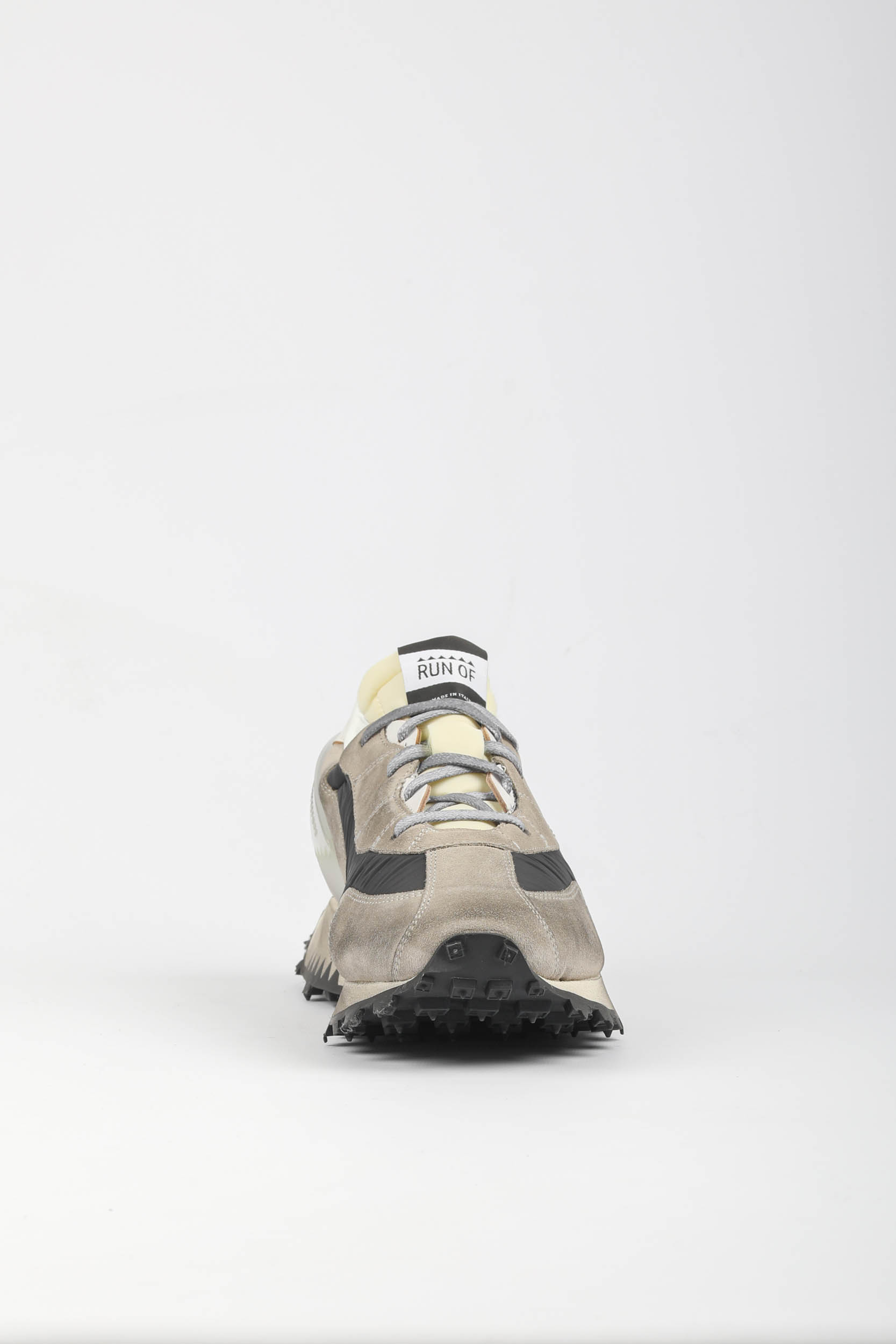 BASKETS RUN OF BEIGE ET NOIR 40039-CARBONIFERA