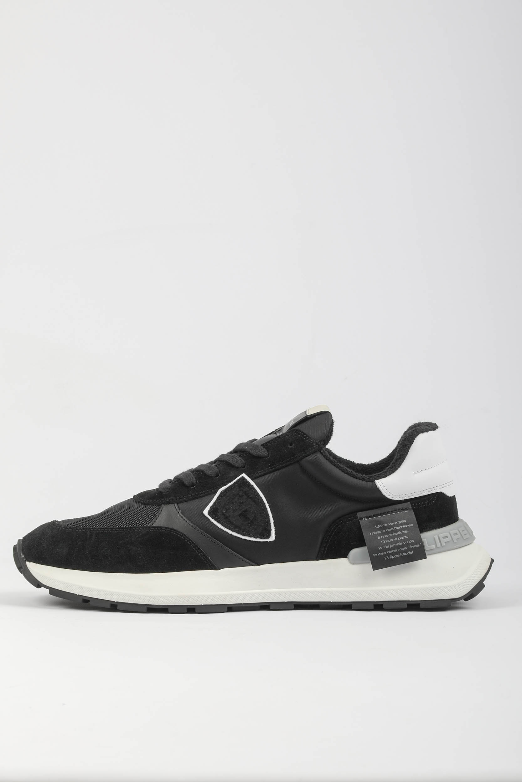 BASKETS PHILIPPE MODEL NOIR ATLU-W001