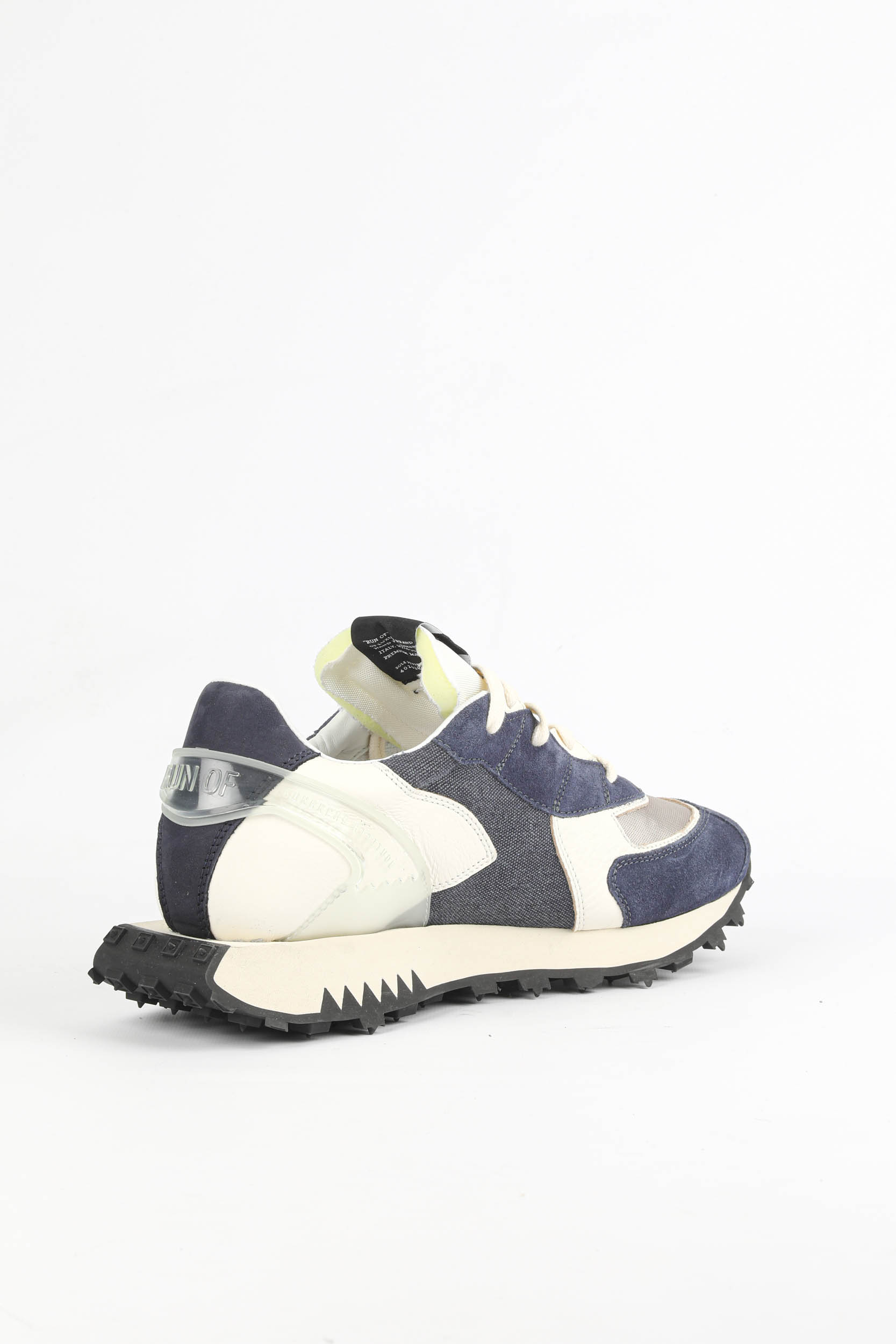 BASKETS RUN OF MARINES 40038-UCLA