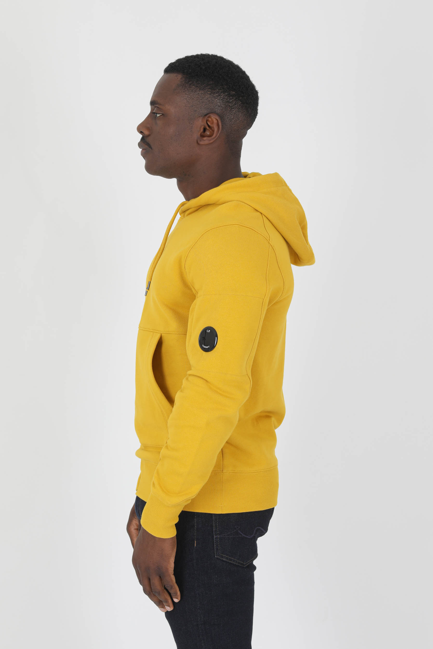 SWEAT A CAPUCHE C.P COMPANY JAUNE S023A-239