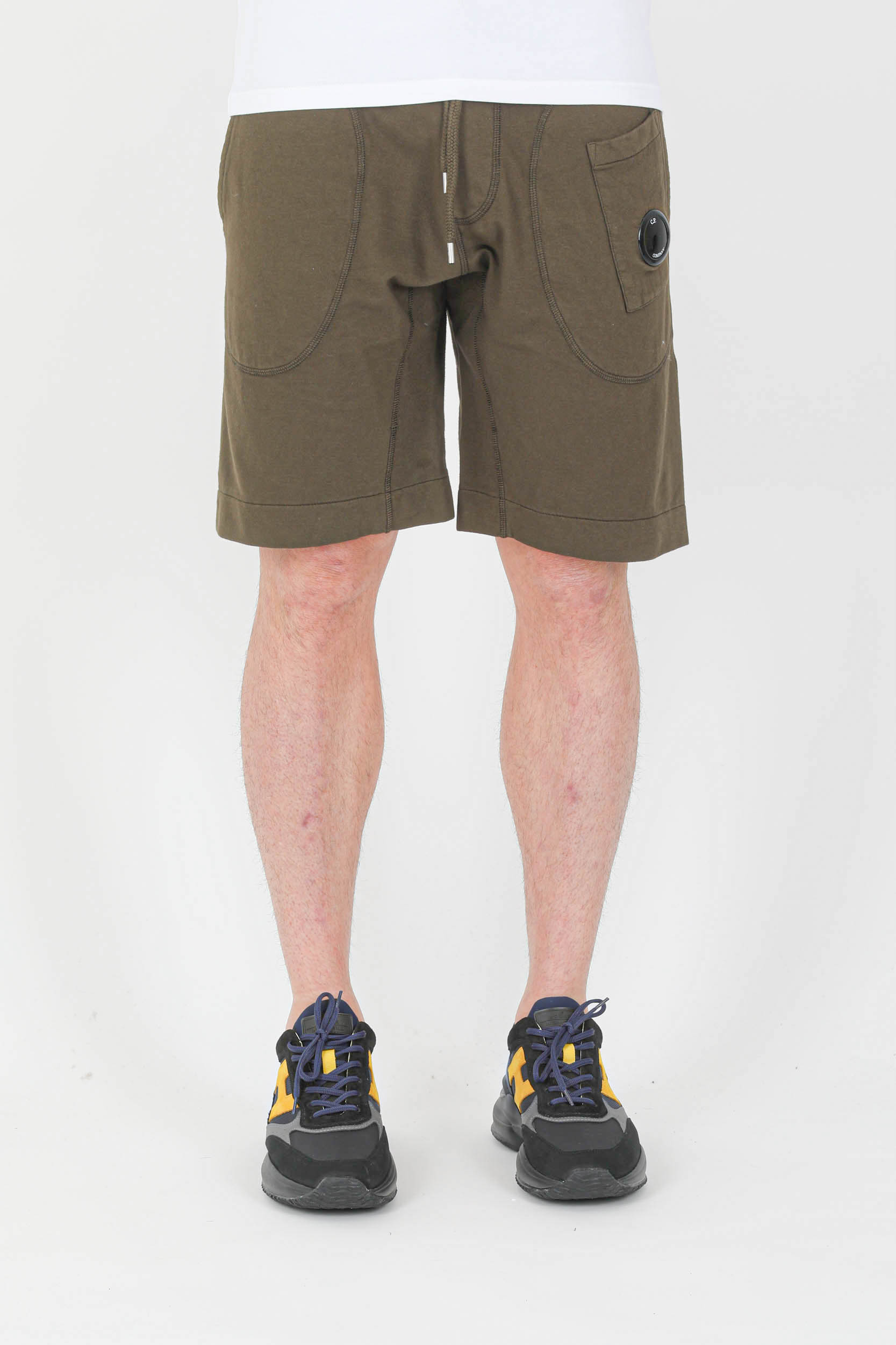 SHORT MOLLETON C.P COMPANY KAKI B020A-683