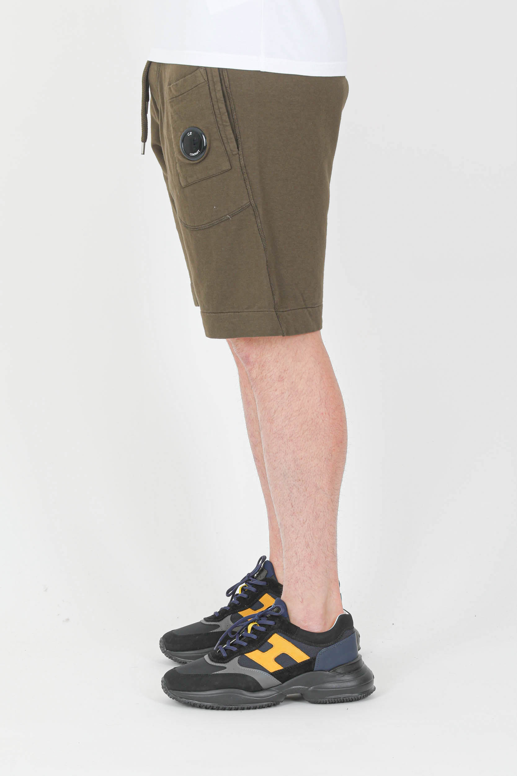 SHORT MOLLETON C.P COMPANY KAKI B020A-683