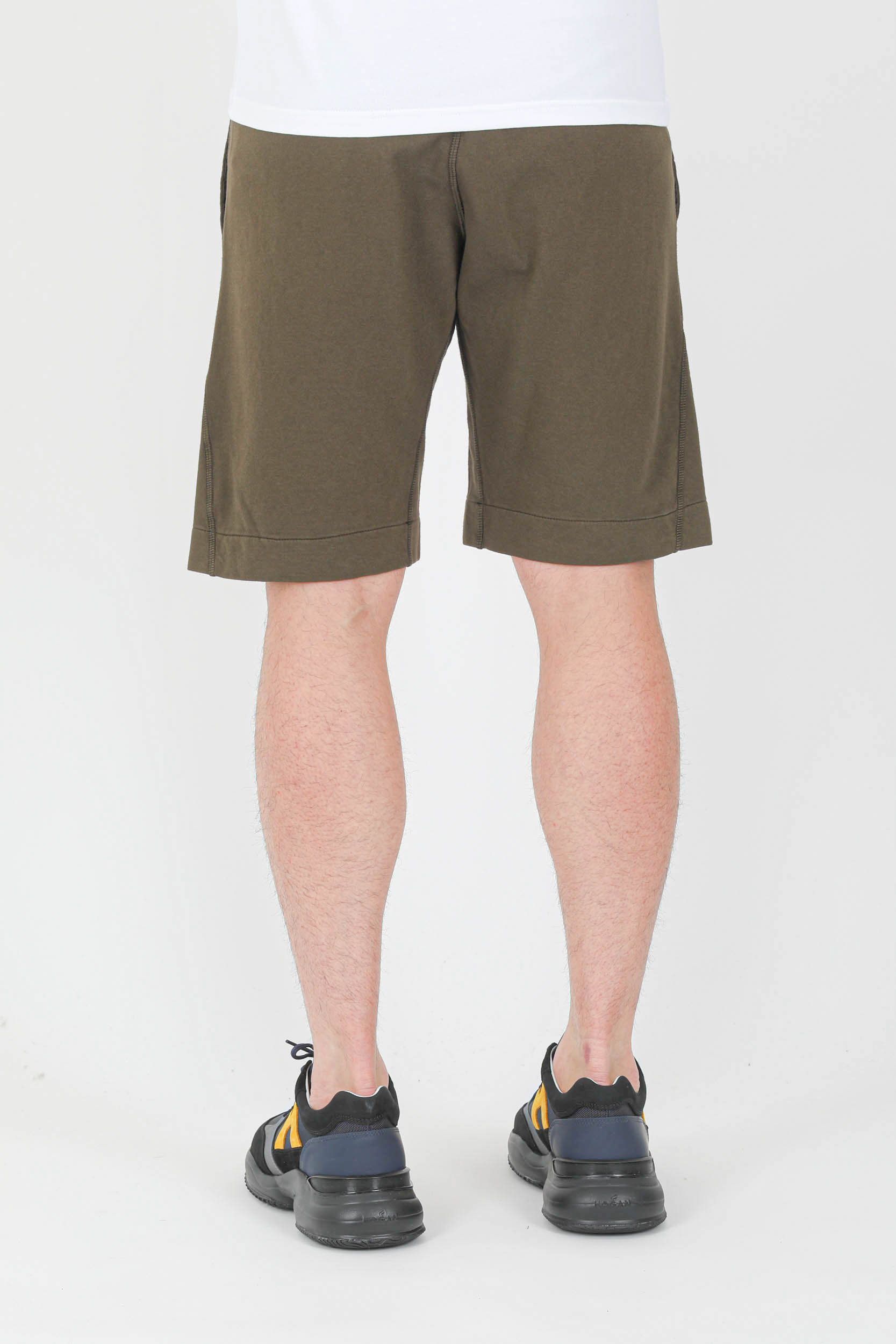 SHORT MOLLETON C.P COMPANY KAKI B020A-683