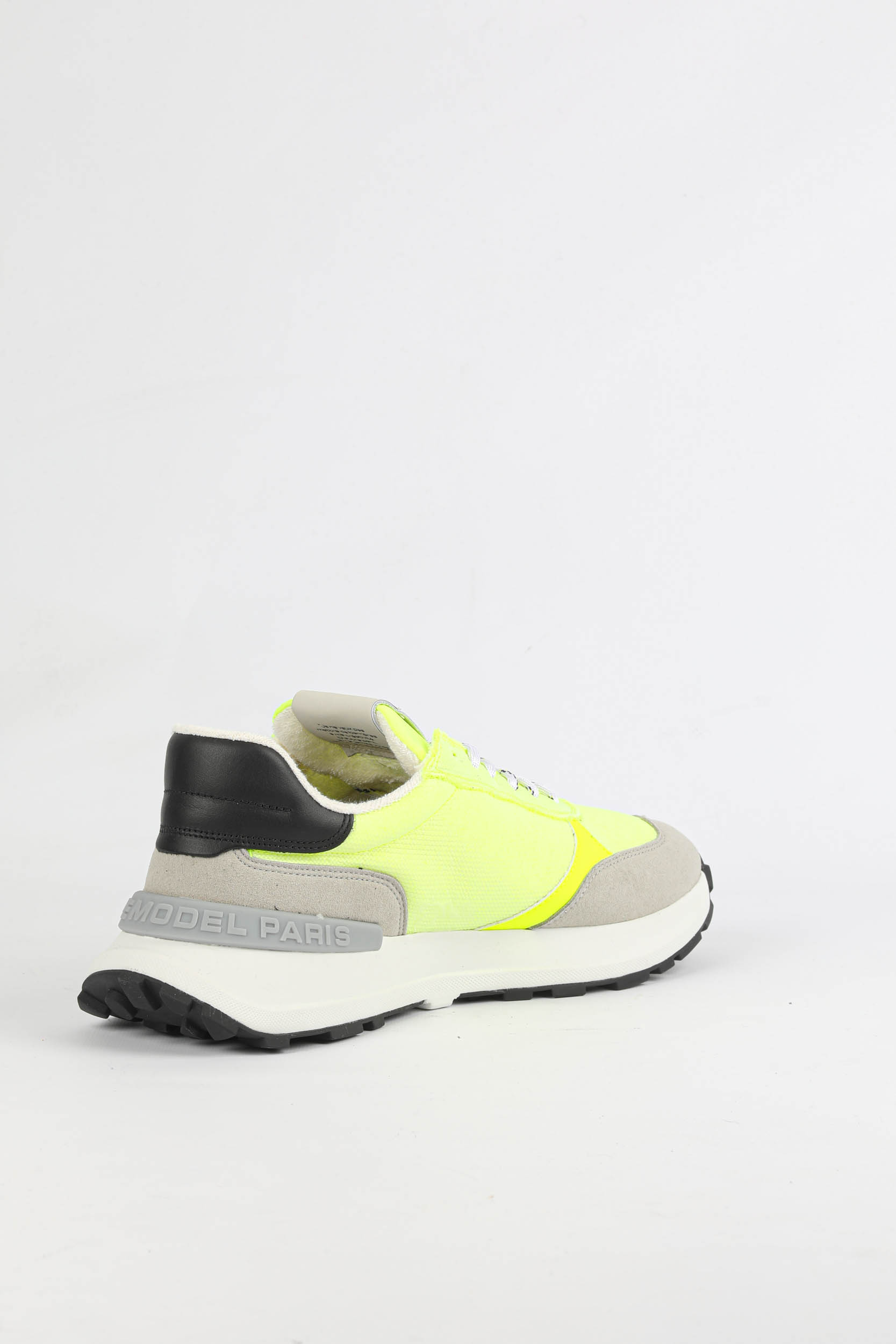 BASKETS PHILIPPE MODEL JAUNE FLUO ATLU-T001