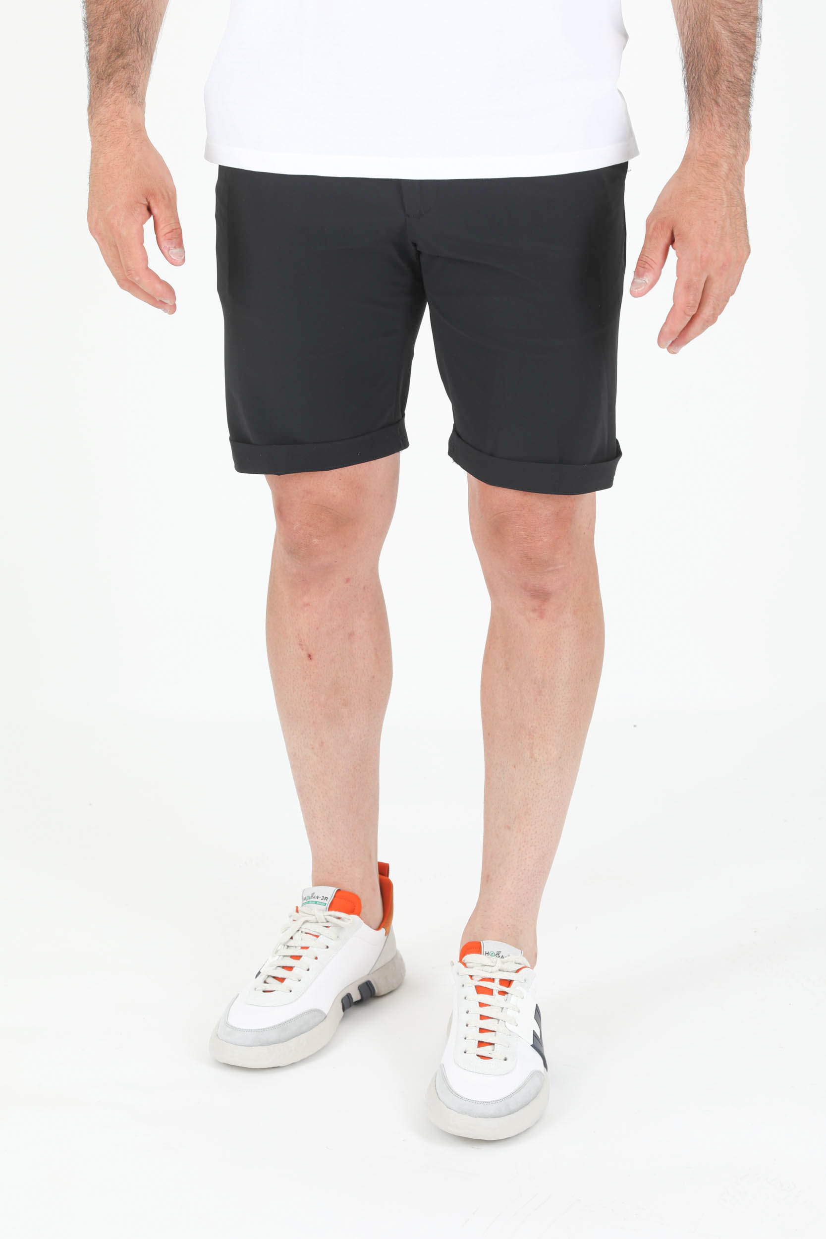 SHORT RRD NOIR 22126-10