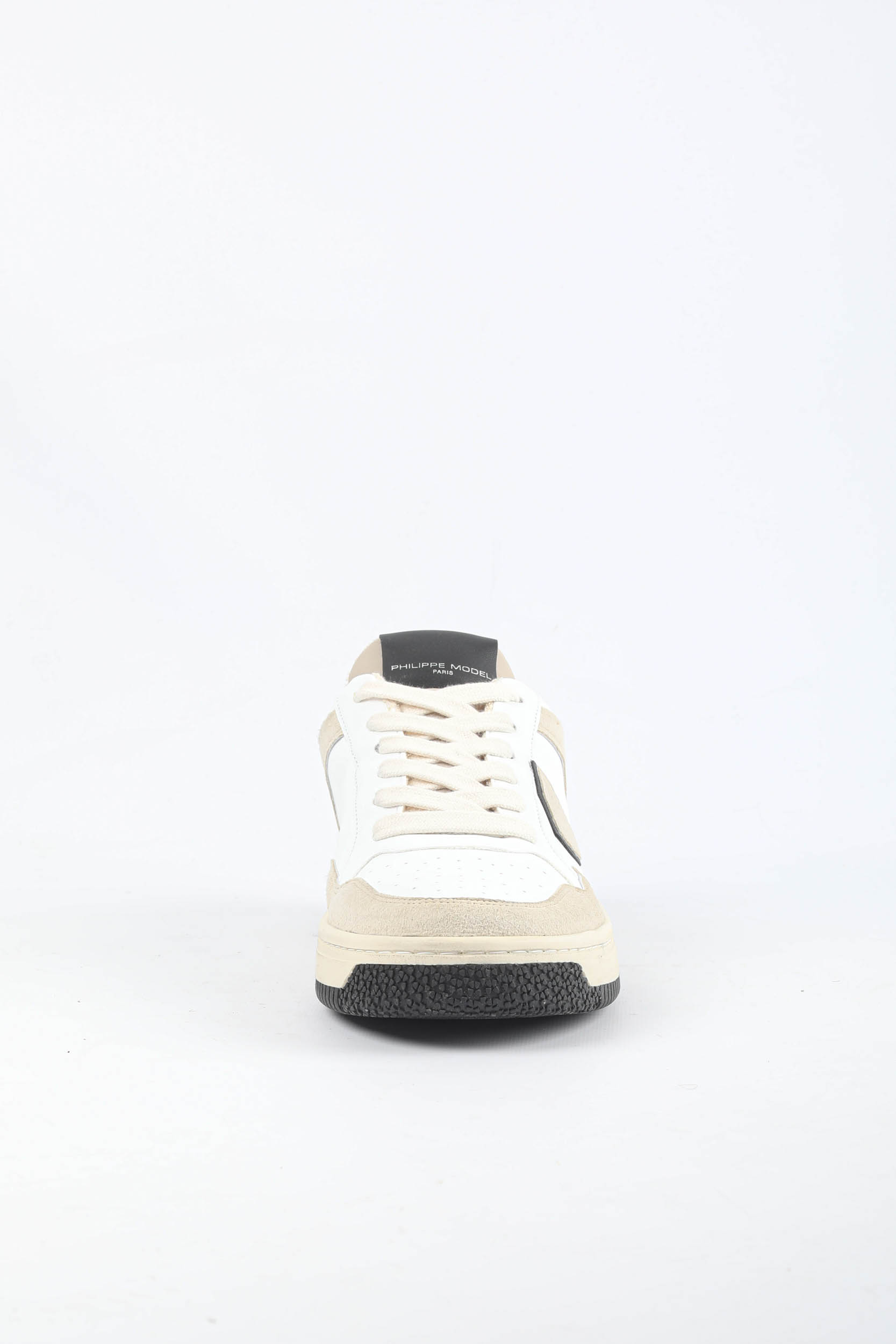 BASKETS PHILIPPE MODEL LYON BLANCHES/NOIR LYLU-CX03