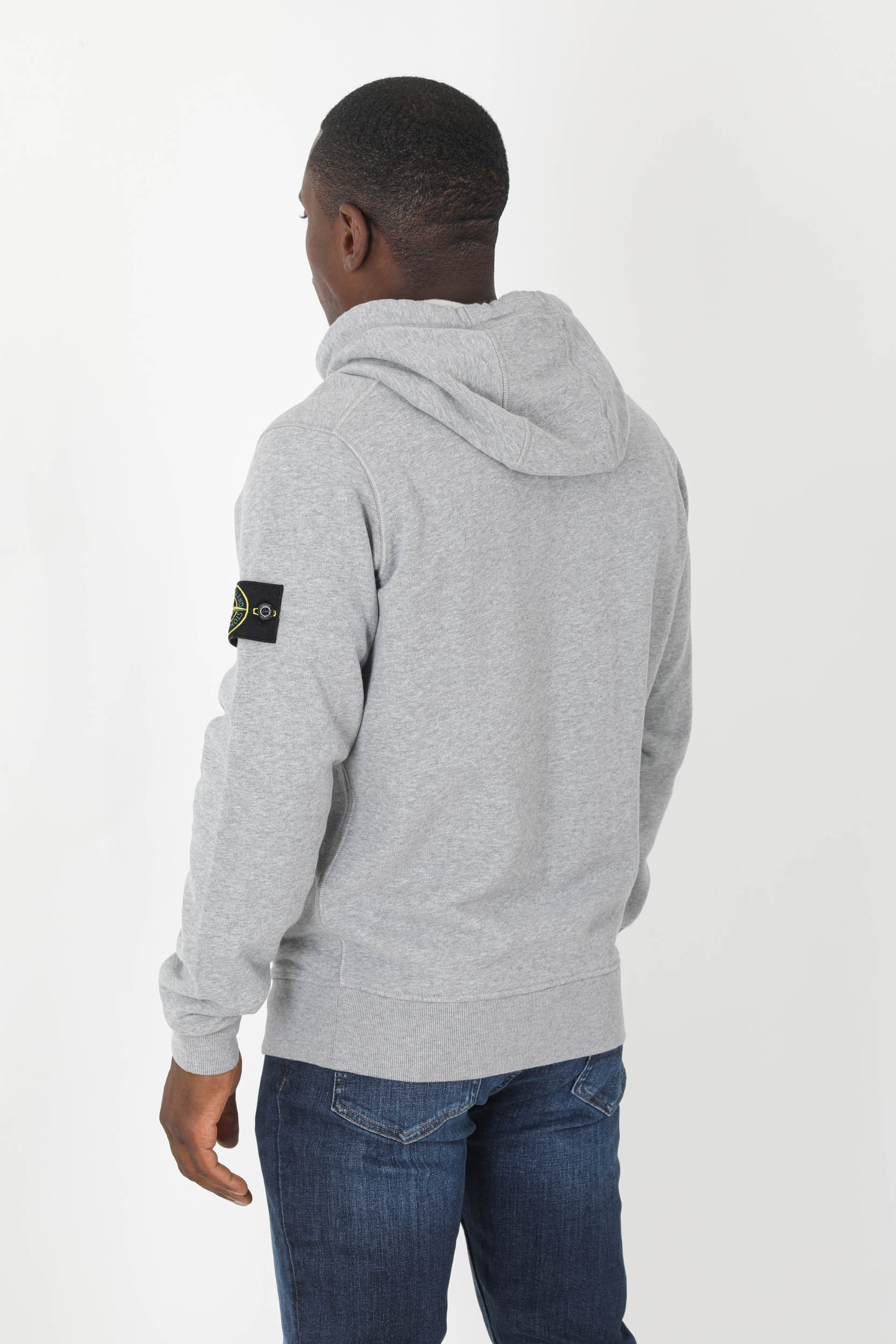 SWEAT A CAPUCHE STONE ISLAND GRIS 771564120-V0M64