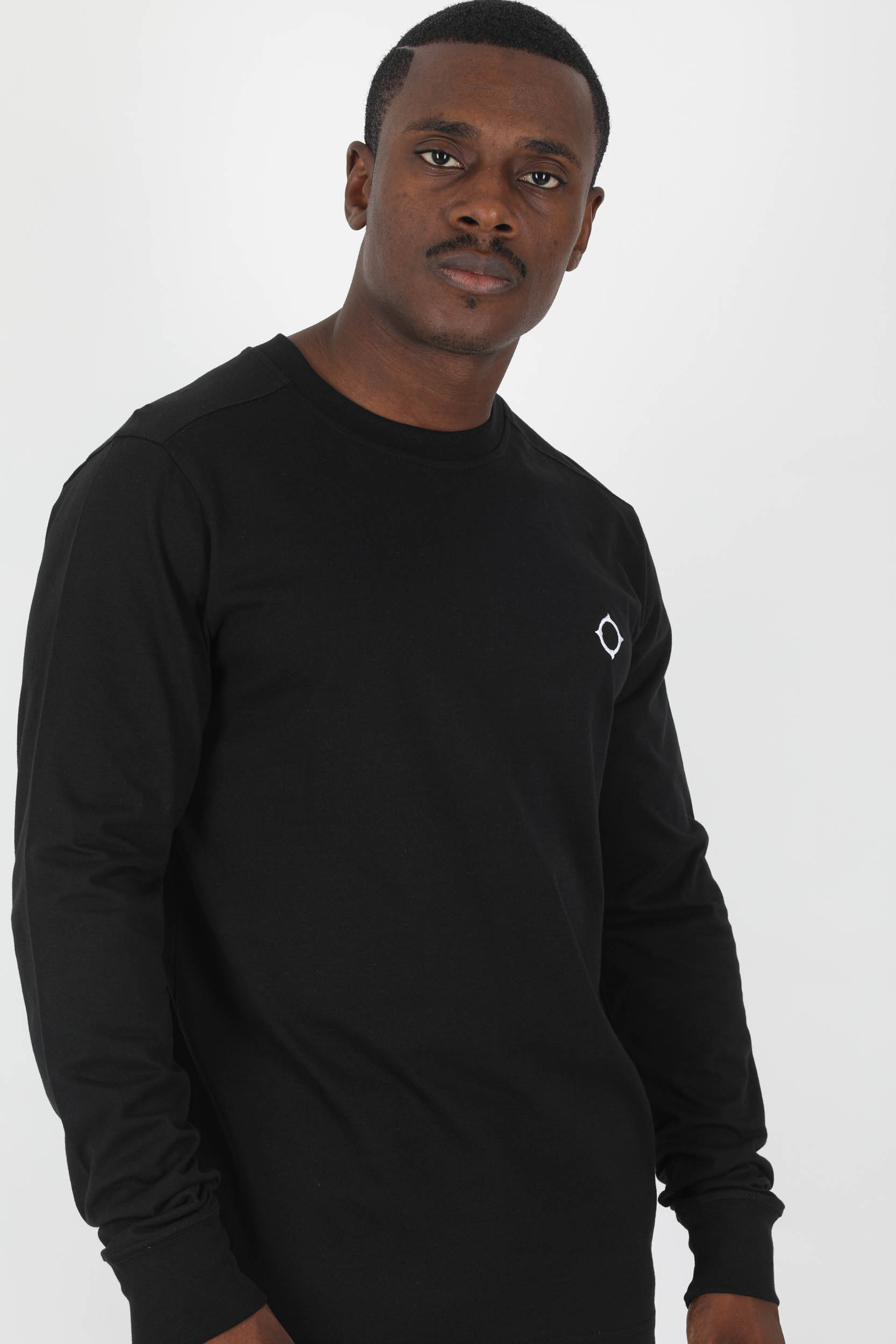 T-SHIRT MANCHES LONGUES MASTRUM NOIR MAS8372-M000