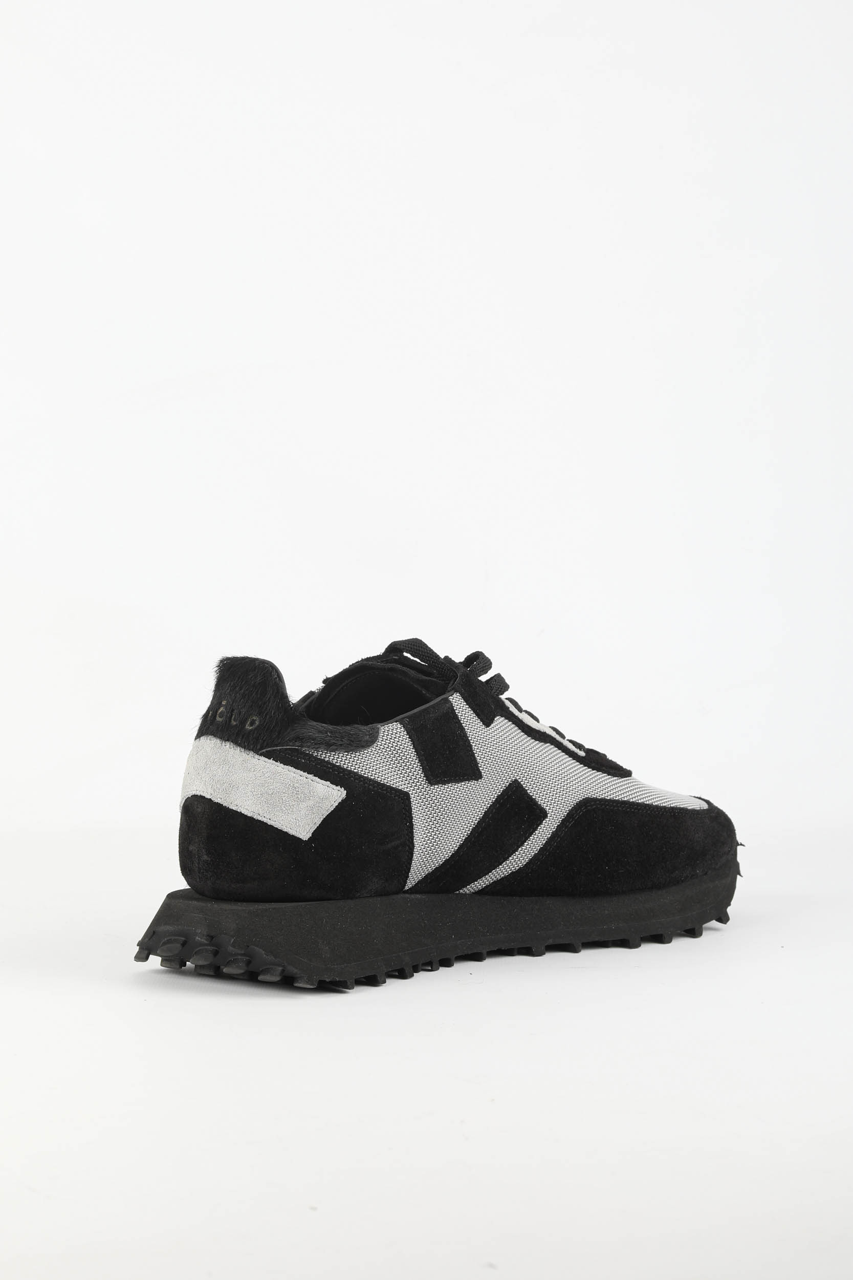 BASKETS GHOUD GRISES ET NOIR ROLM-MP10