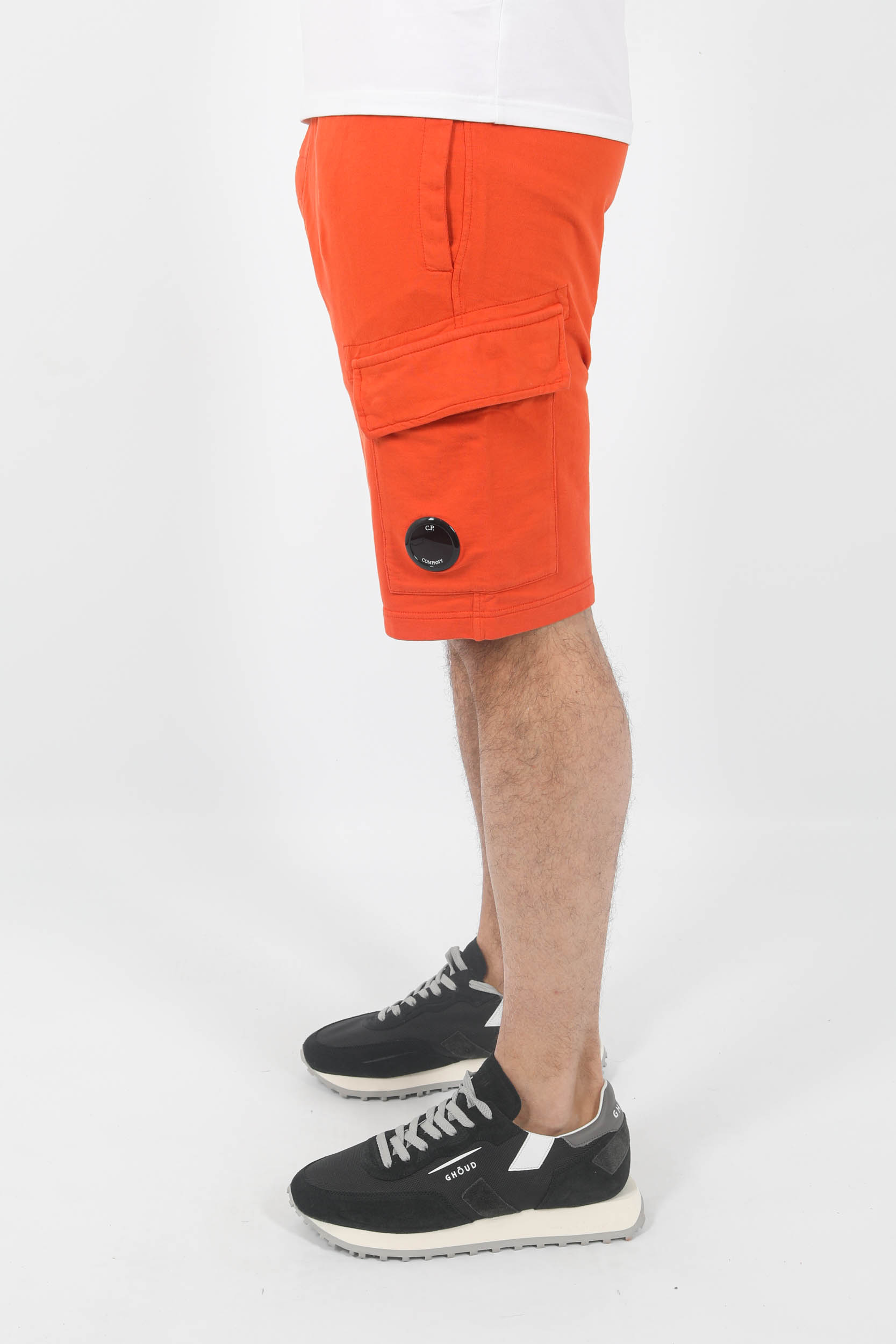 SHORT C.P COMPANY POCHE ORANGE B021A-439