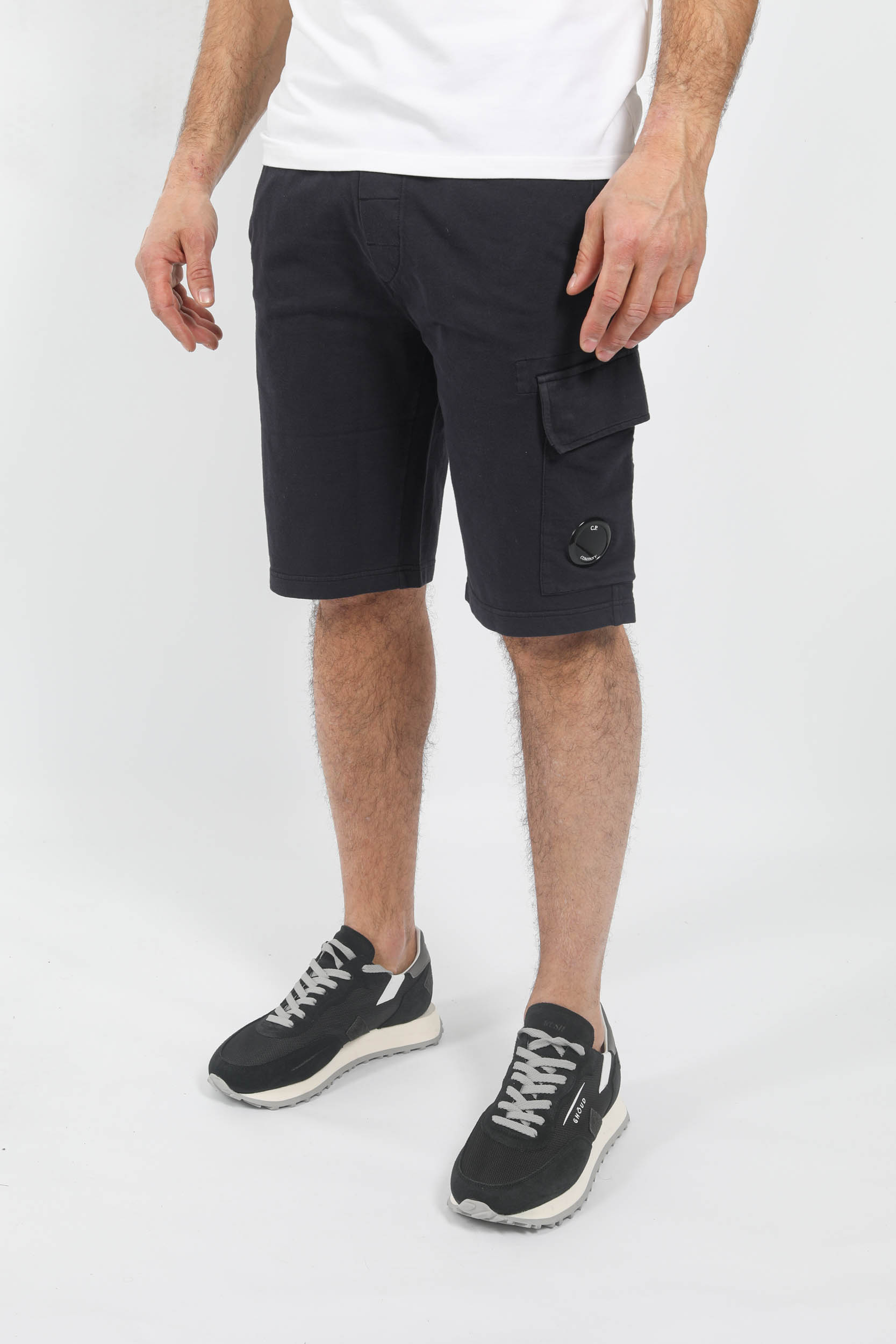 SHORT C.P COMPANY POCHE MARINE B021A-888