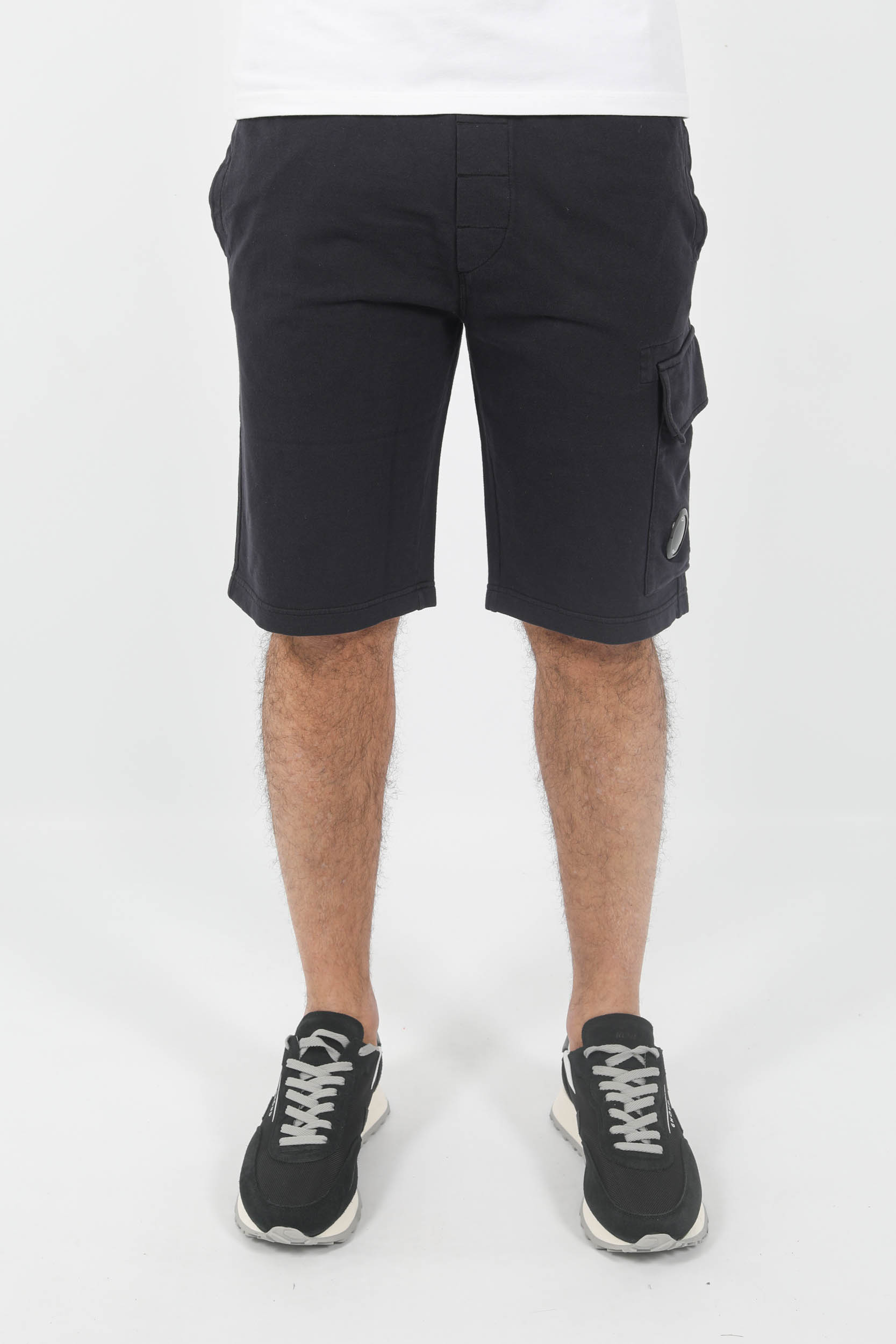 SHORT C.P COMPANY POCHE MARINE B021A-888