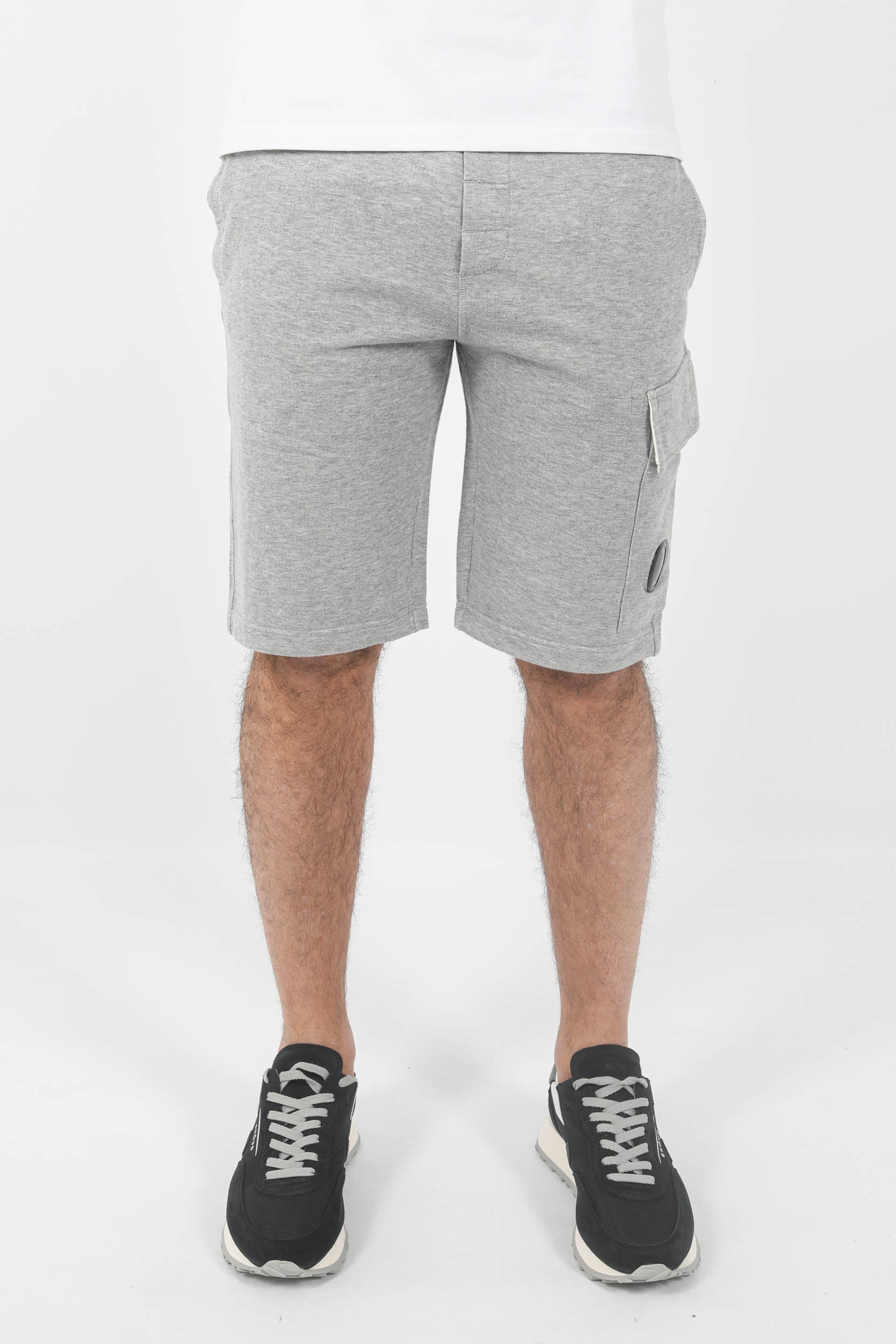 SHORT C.P COMPANY POCHE GRIS B021A-M93