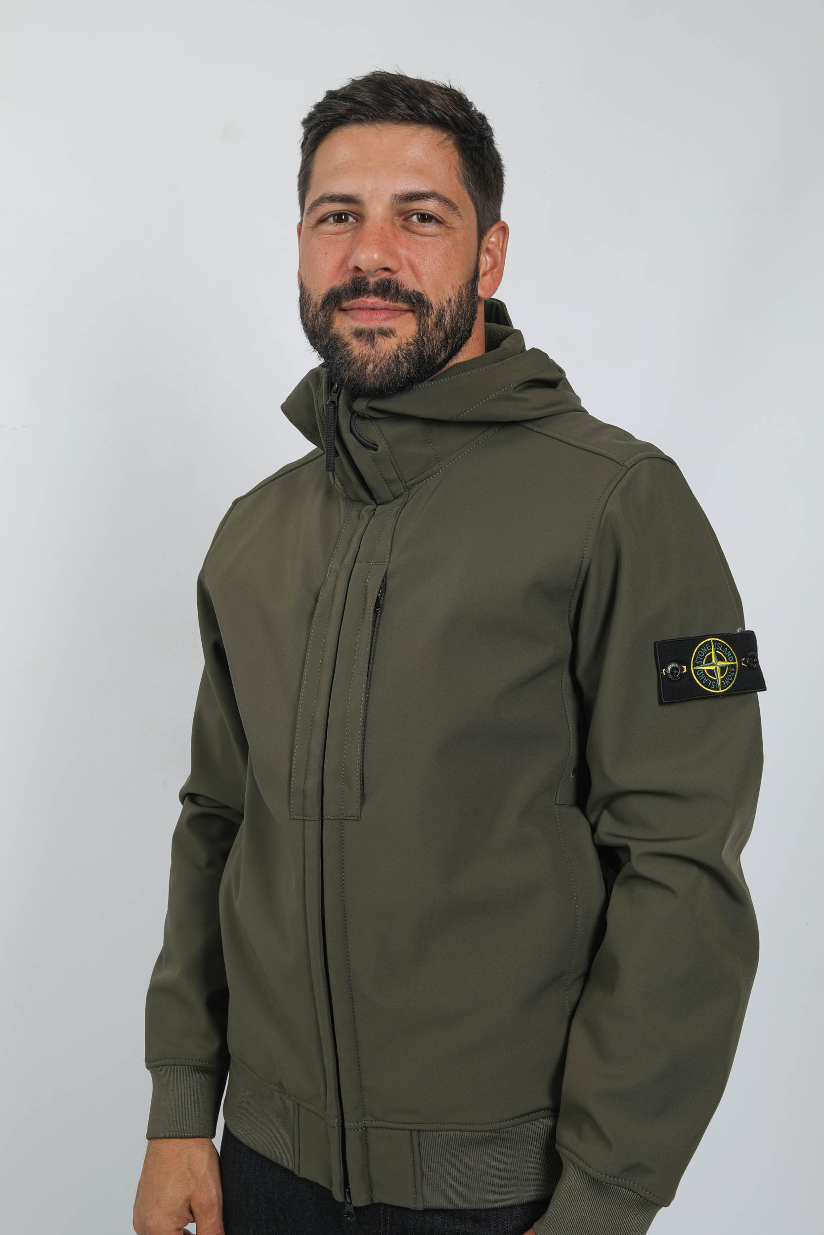 SOFT-SHELL STONE ISLAND KAKI 7915Q0122-V0058