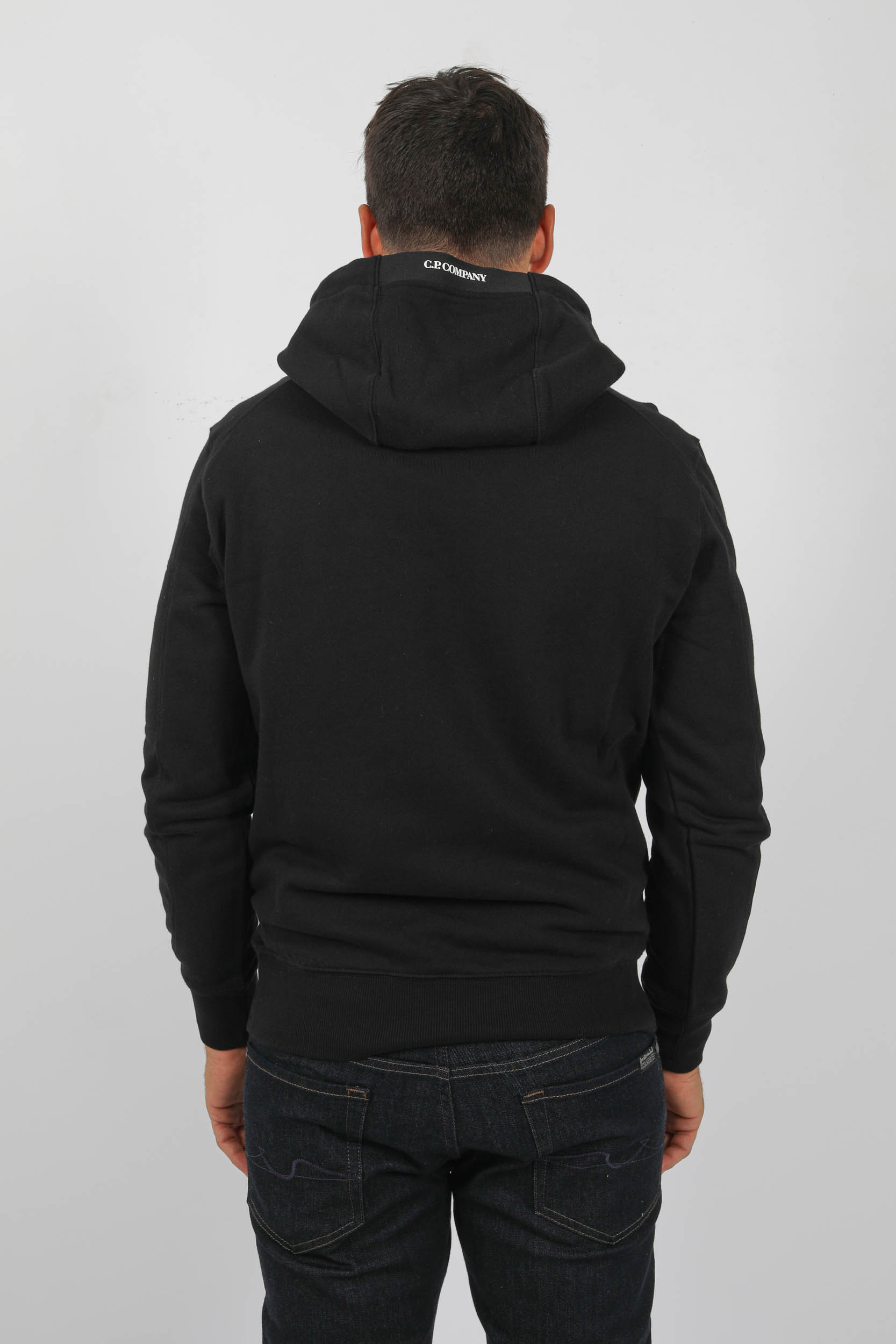 SWEAT A CAPUCHE NOIR C.P COMPANY S023A-999