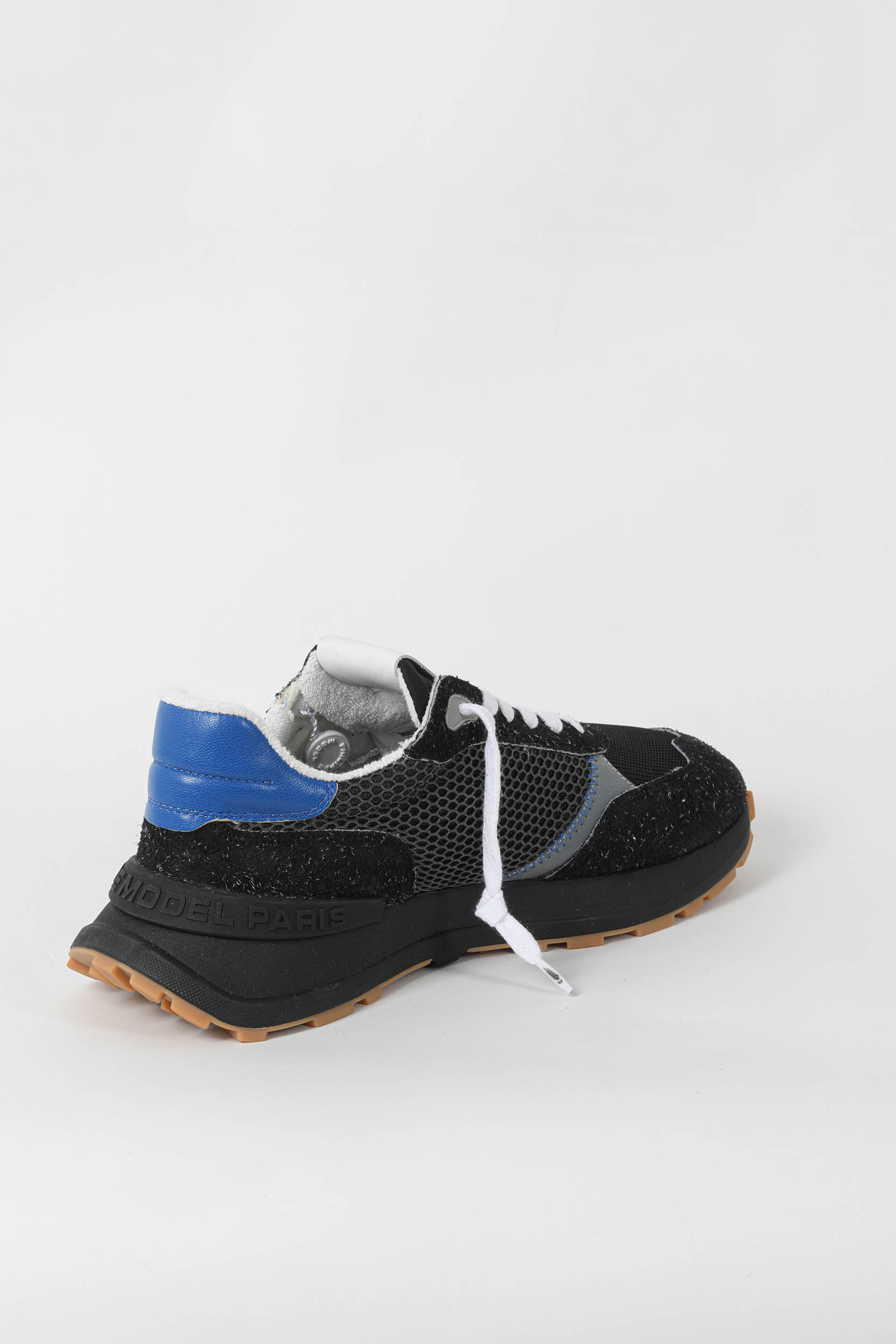 BASKETS PHILIPPE MODEL ANTIBE NOIR/ORANGE ATLU-SP05