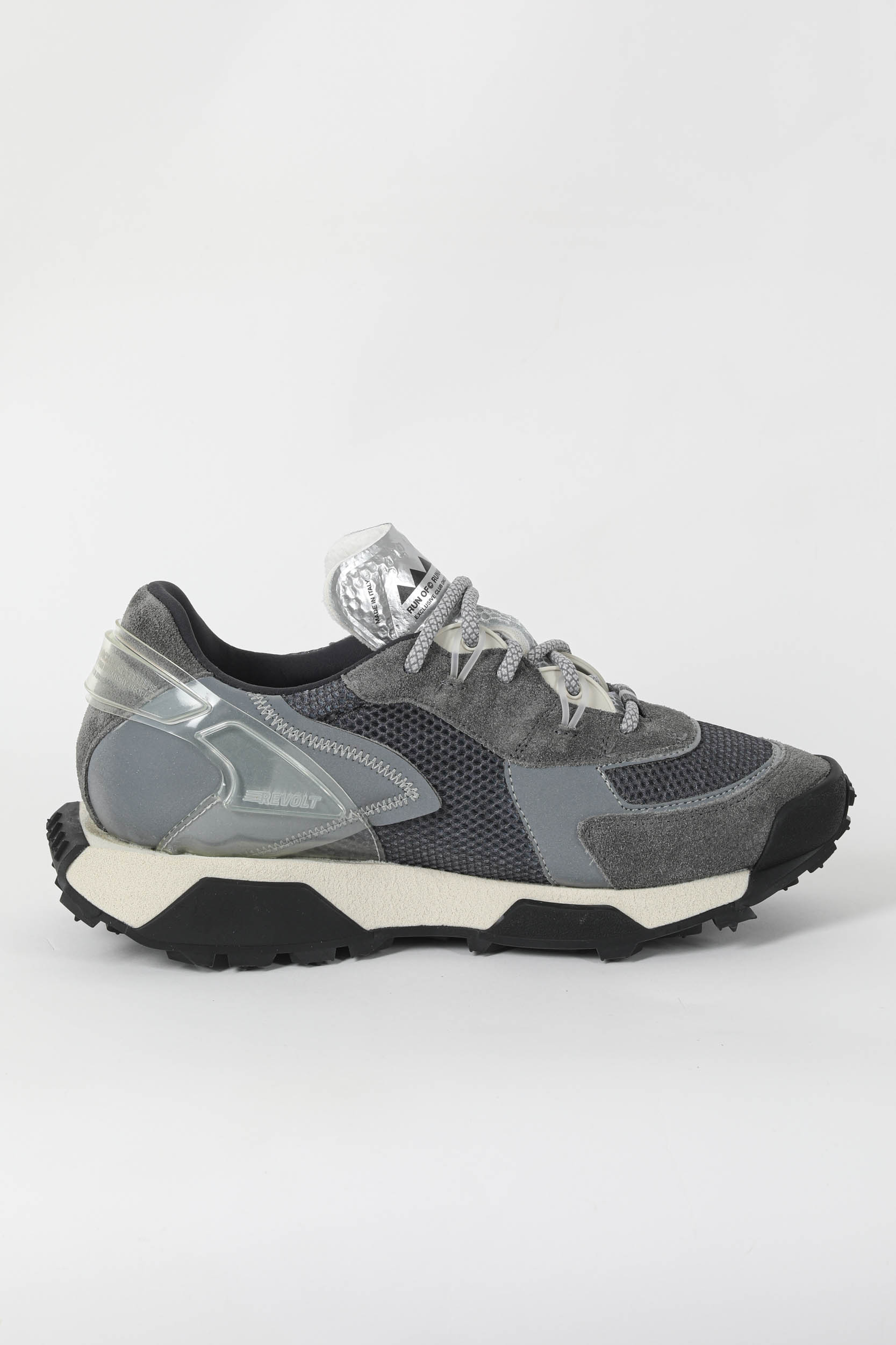 BASKETS RUN OF GRIS/ARGENT REVOLT NEP-M