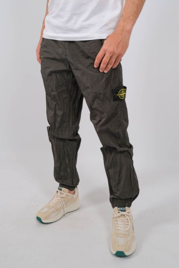 Produit PANTALON NYLON STONE ISLAND VERT 801532519-V0059